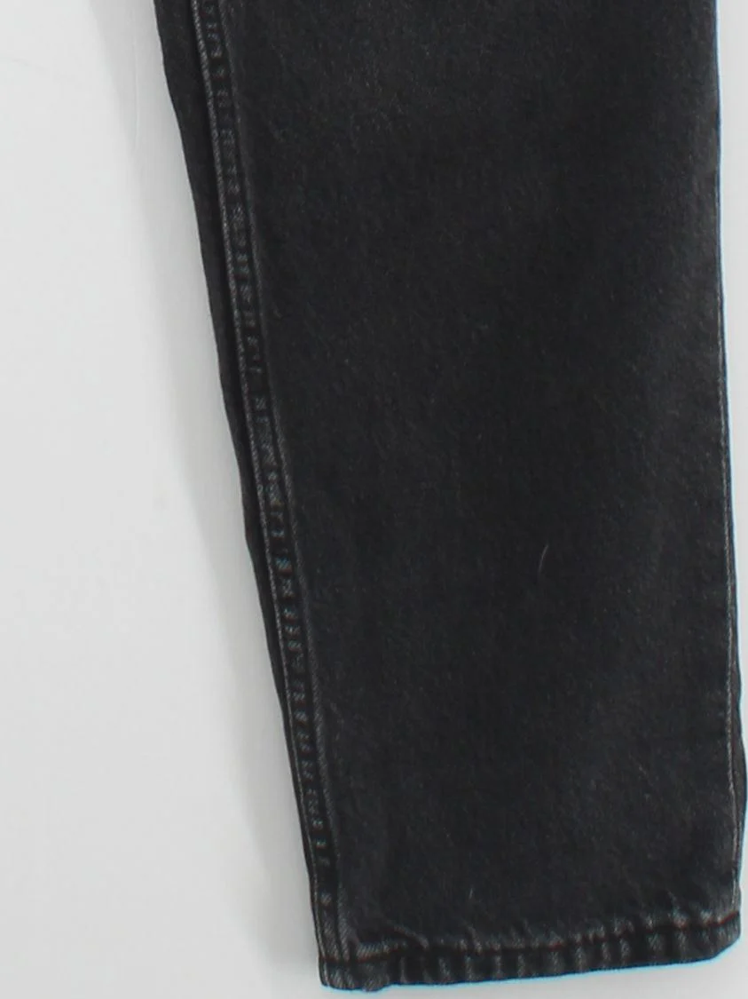 Levi’s Women's Jeans W 28 in Black 100% Cotton Mom - Image 4