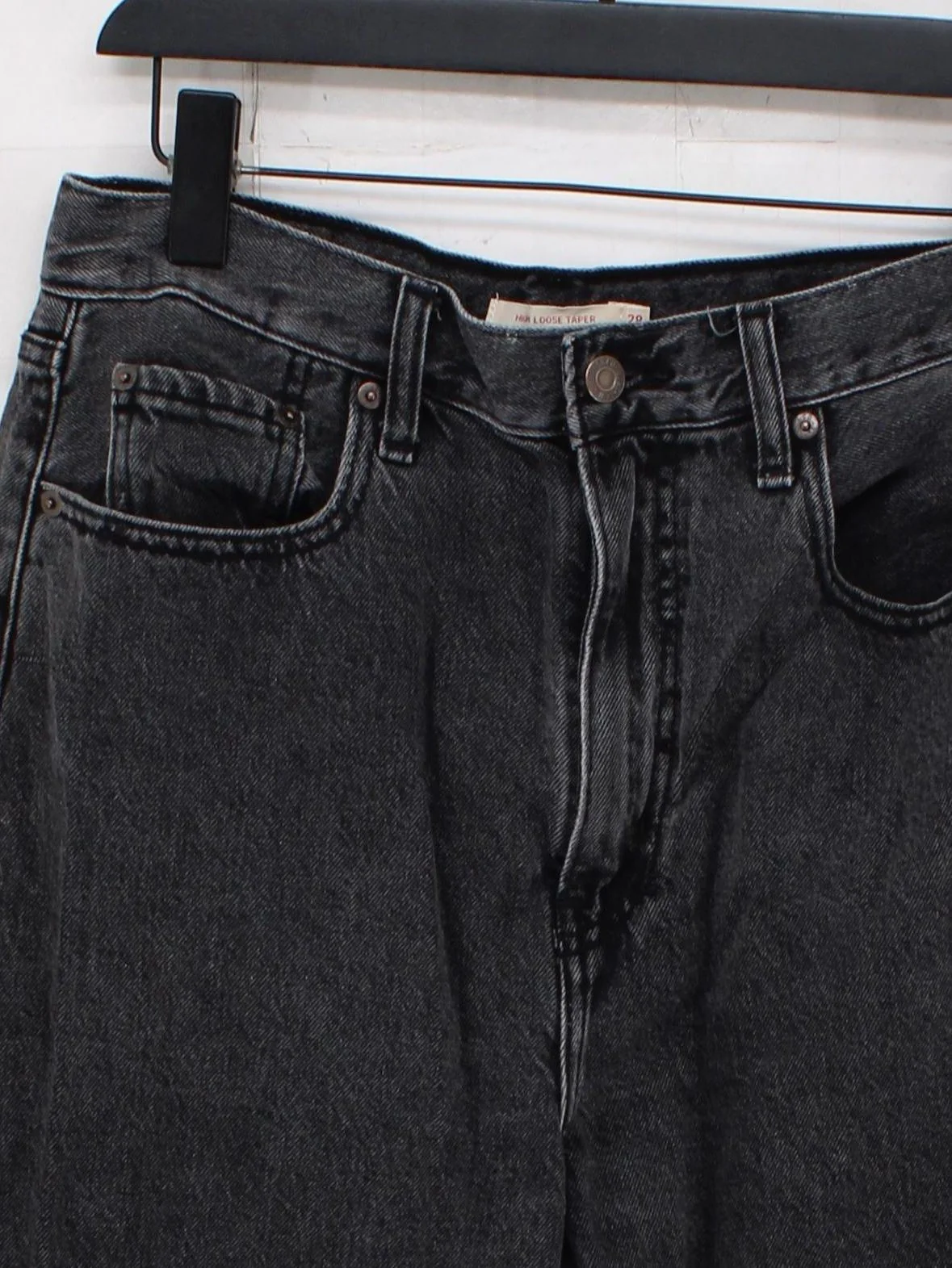 Levi’s Women's Jeans W 28 in Black Cotton with Lyocell Modal Mom - Image 3
