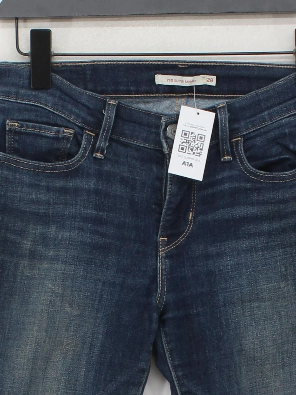 Levi’s Women's Jeans W 28 in Blue Cotton with Elastane Skinny - Image 3