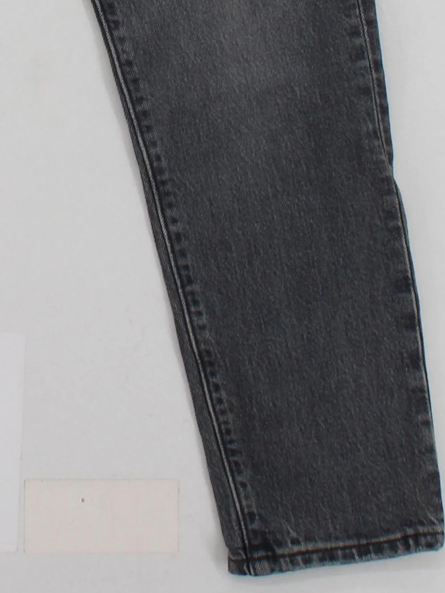 Levi’s Women's Jeans W 28 in Grey Cotton with Elastane Mom - Image 4