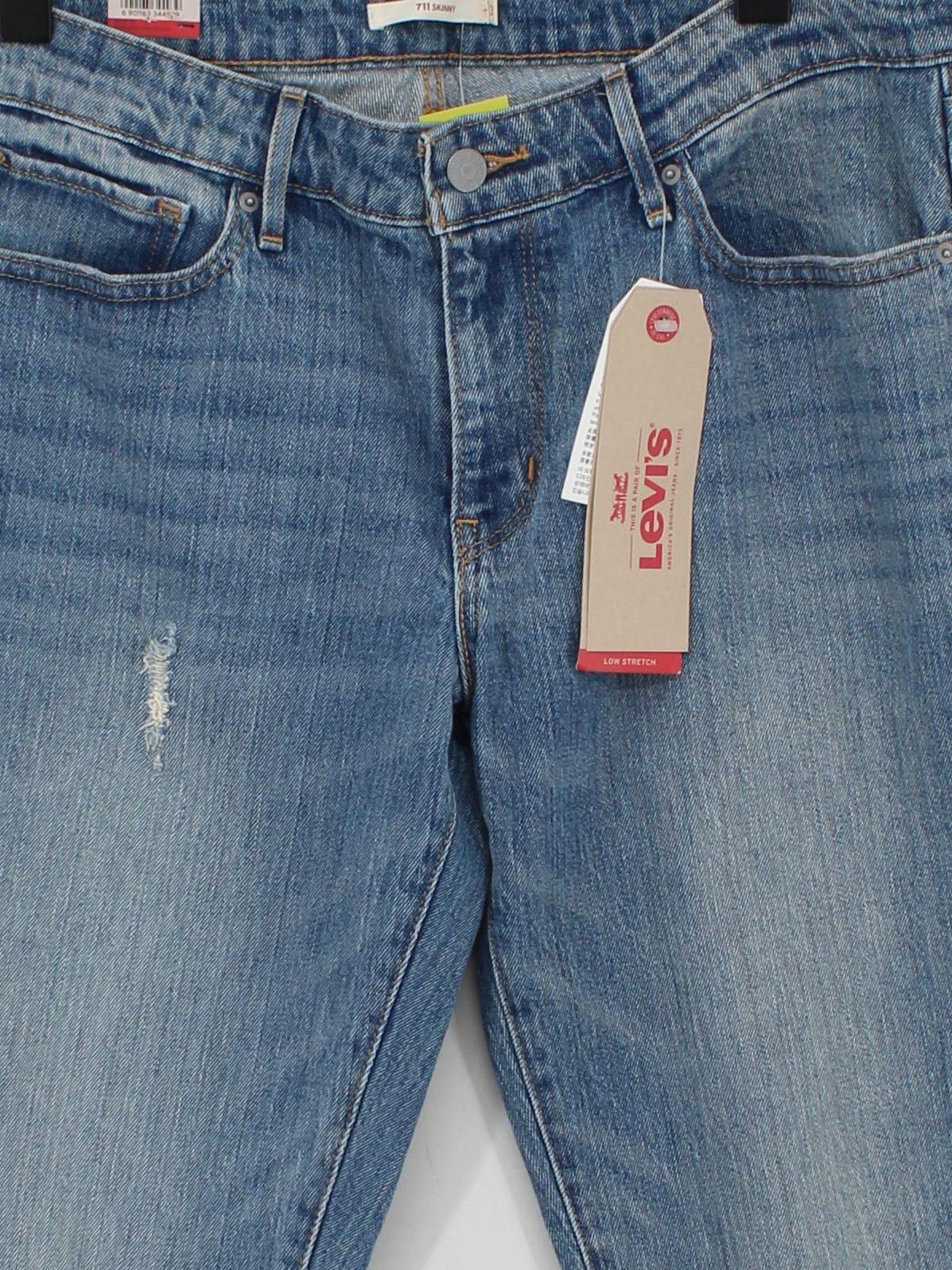 Levi’s Women's Jeans W 30 in Blue Cotton with Elastane Skinny New with tags - Image 3