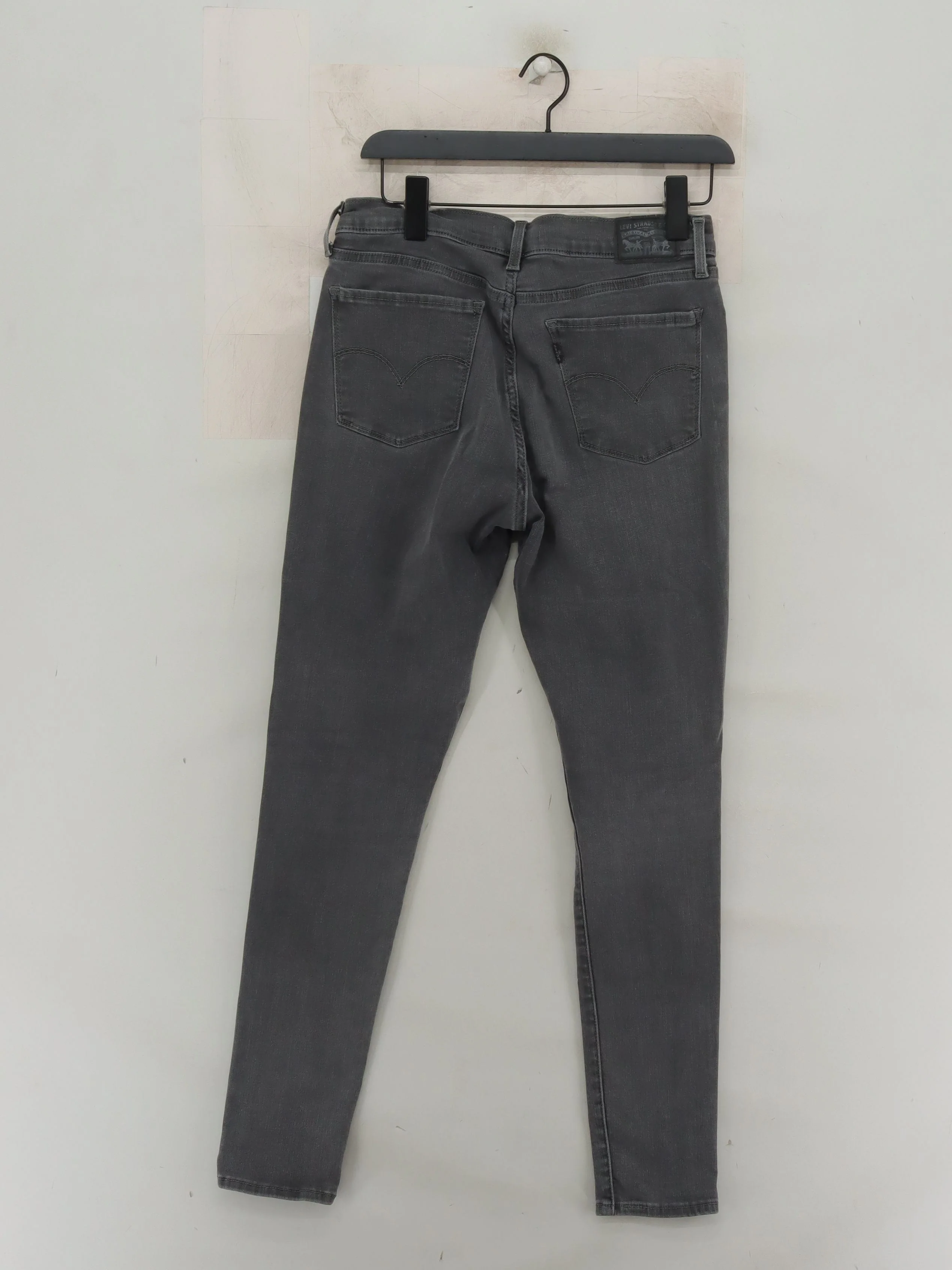 Levi’s Women's Jeans W 30 in Grey Cotton - Image 2