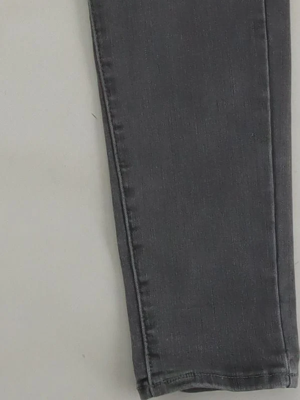 Levi’s Women's Jeans W 30 in Grey Cotton - Image 4