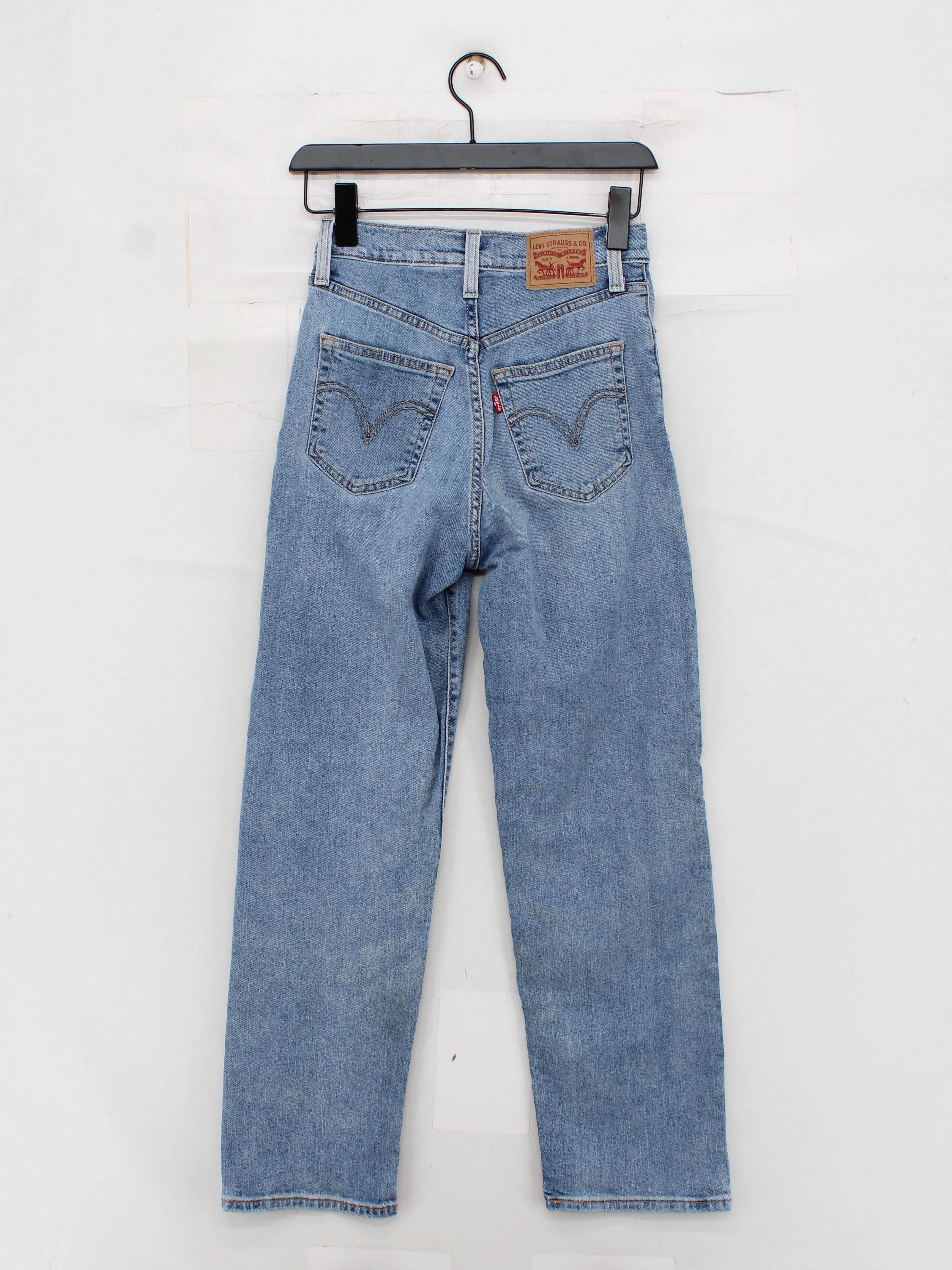 Levi’s Women's Jeans XS Blue Cotton with Polyester, Elastane Straight - Image 2