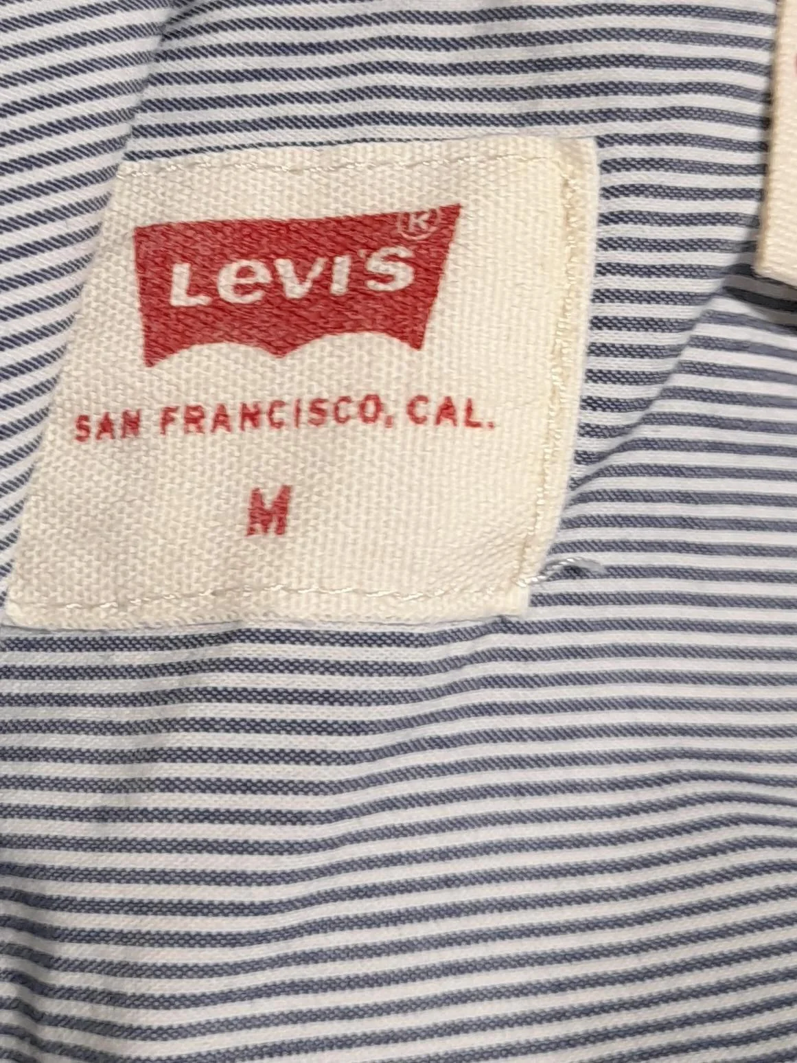 Levi’s Women's Shirt M Blue Striped 100% Cotton Long Sleeve Collared Basic - Image 5