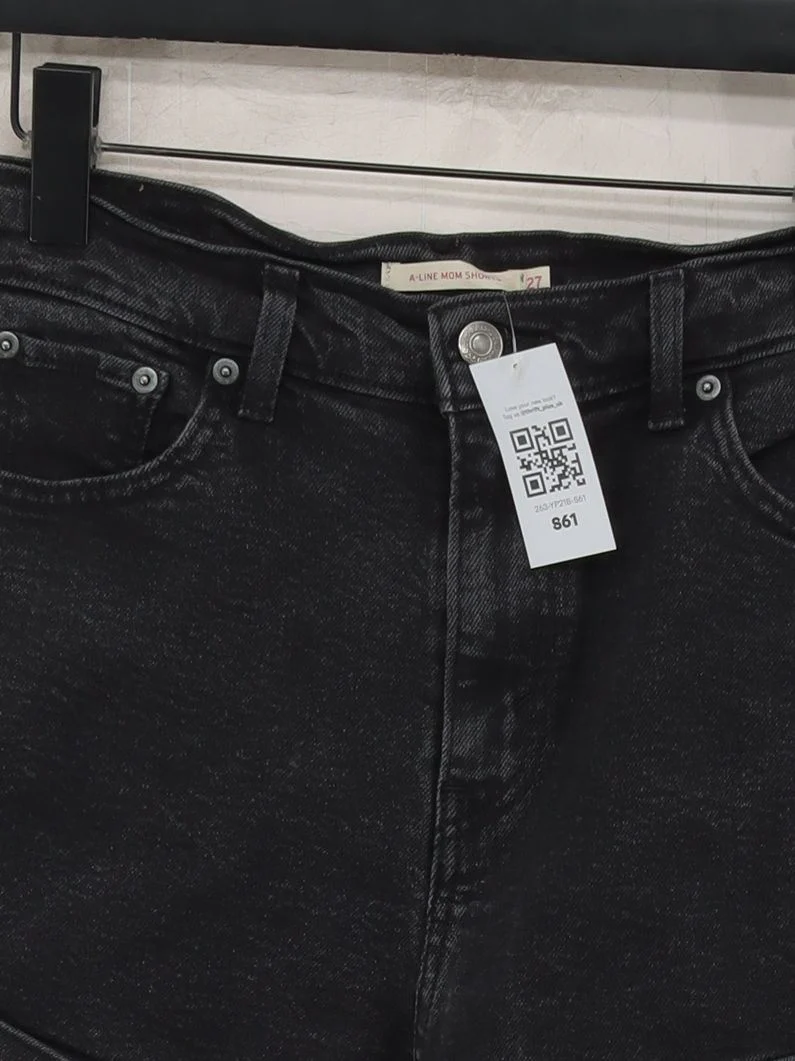 Levi’s Women's Shorts W 27 in Black 100% Other Mom - Image 3