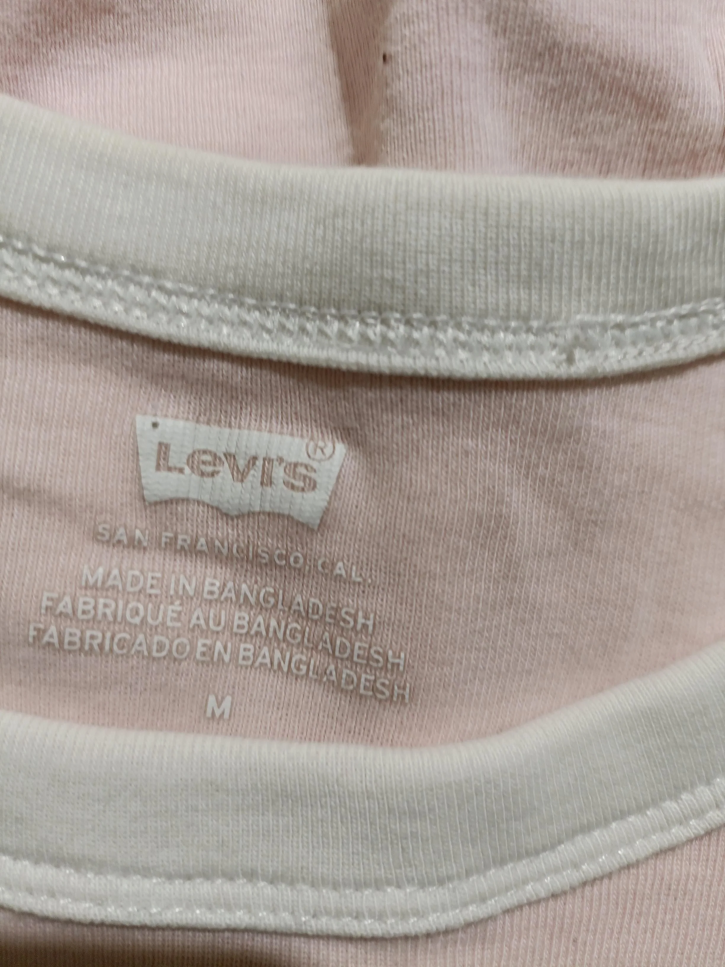 Levi’s Women's T-Shirt M Pink 100% Cotton Short Sleeve Round Neck Basic - Image 5