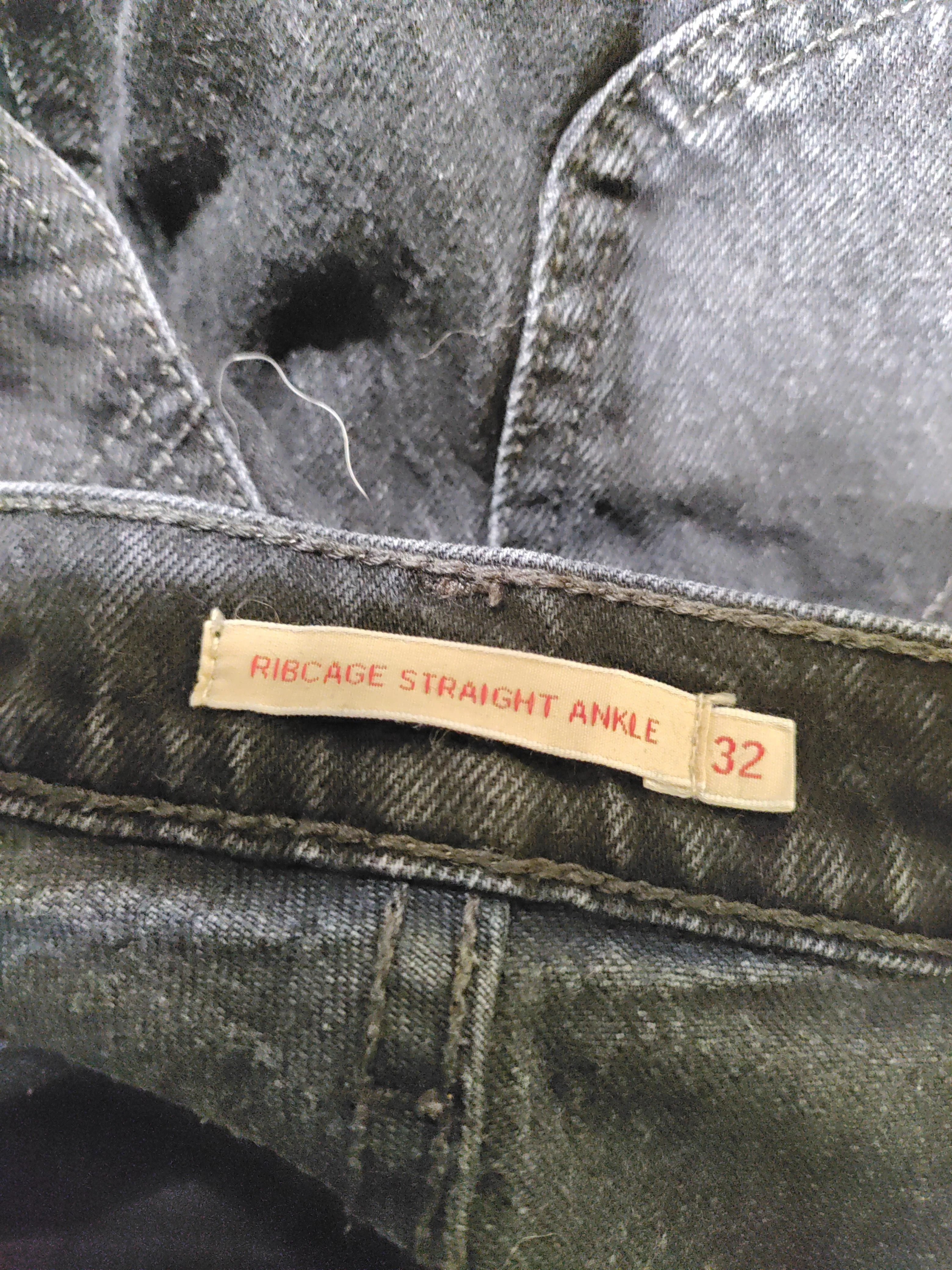 Levi's Line 8 Women's Jeans W 32 in Black 100% Other Straight - Image 5