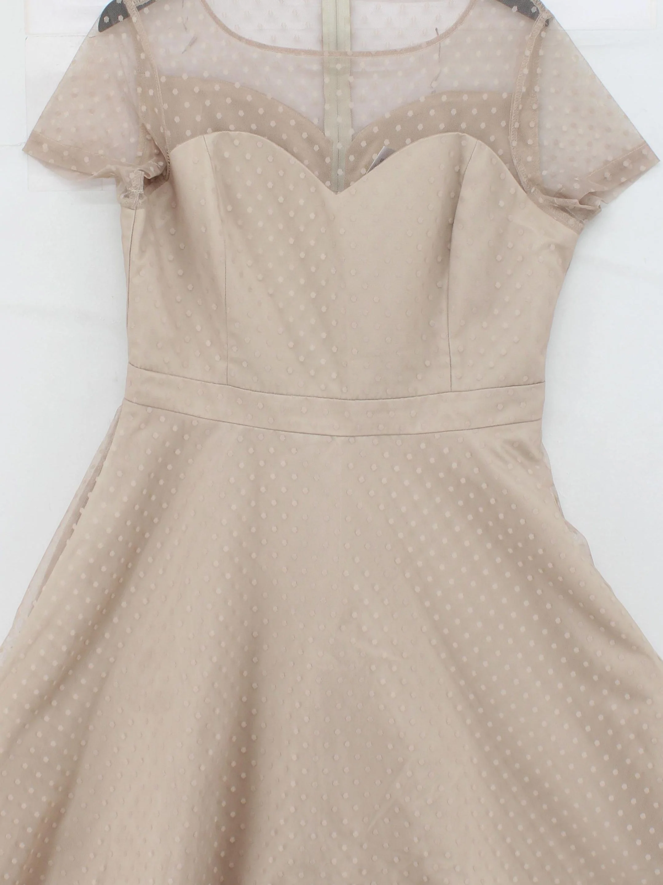Lindy Bop Skater Mini Dress UK16 in Tan - Image 3