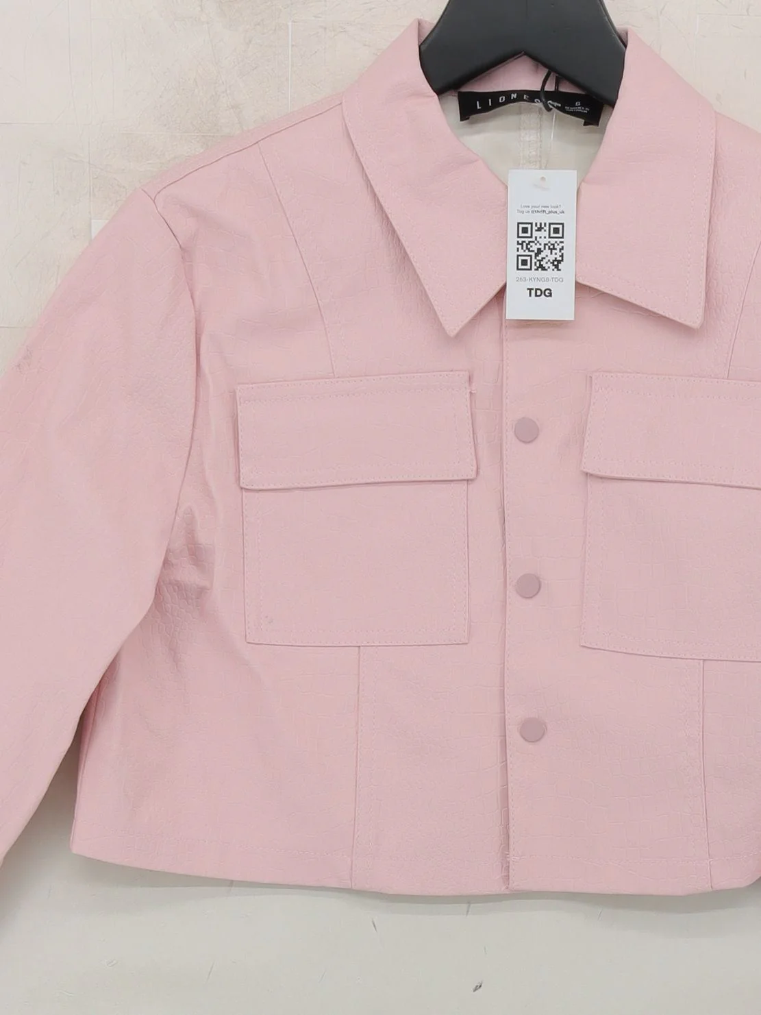 Lioness Bomber Jacket jacket pink - Image 3