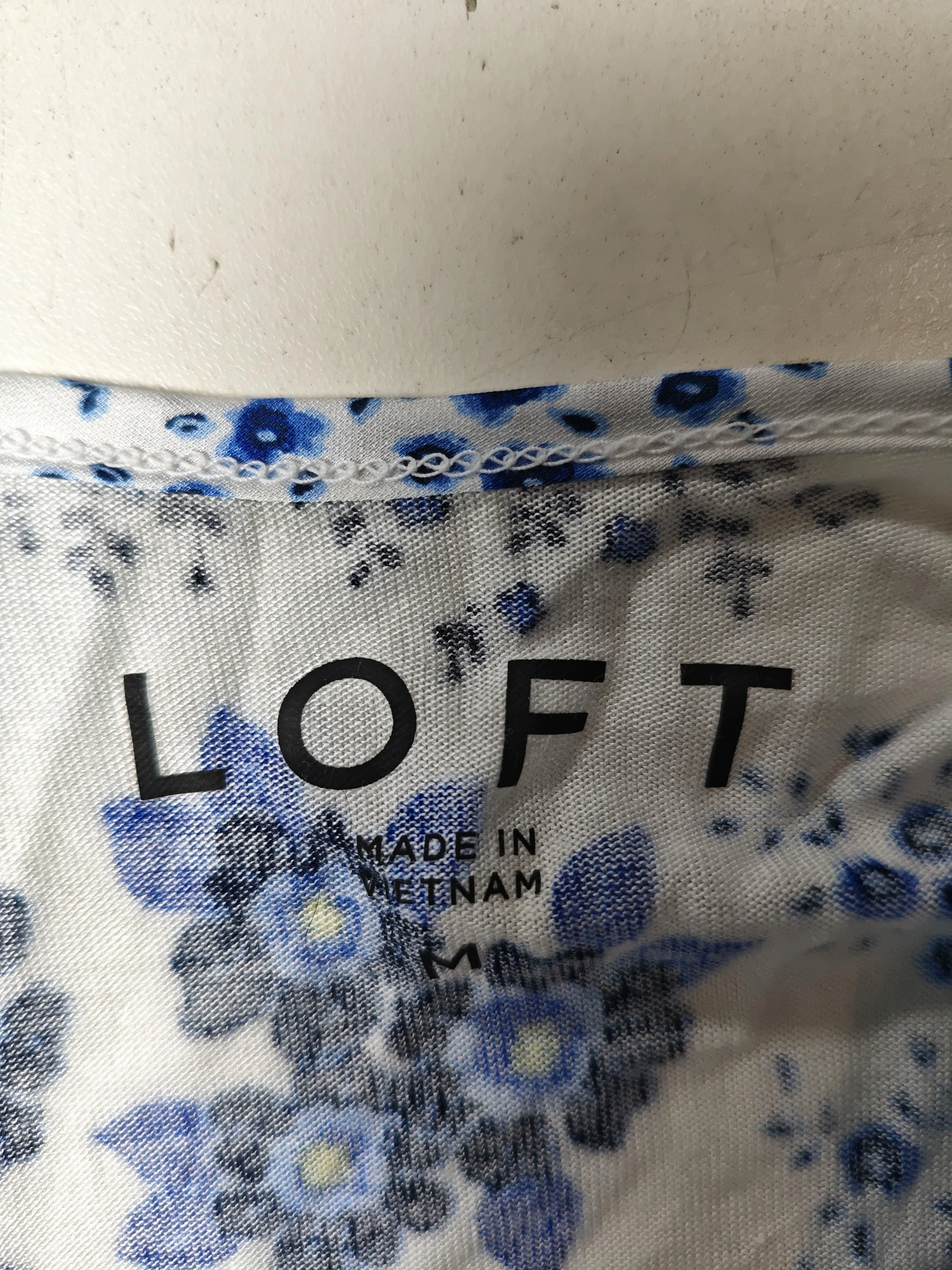 Loft Women's Blouse M White Polyester with Rayon Basic - Image 5