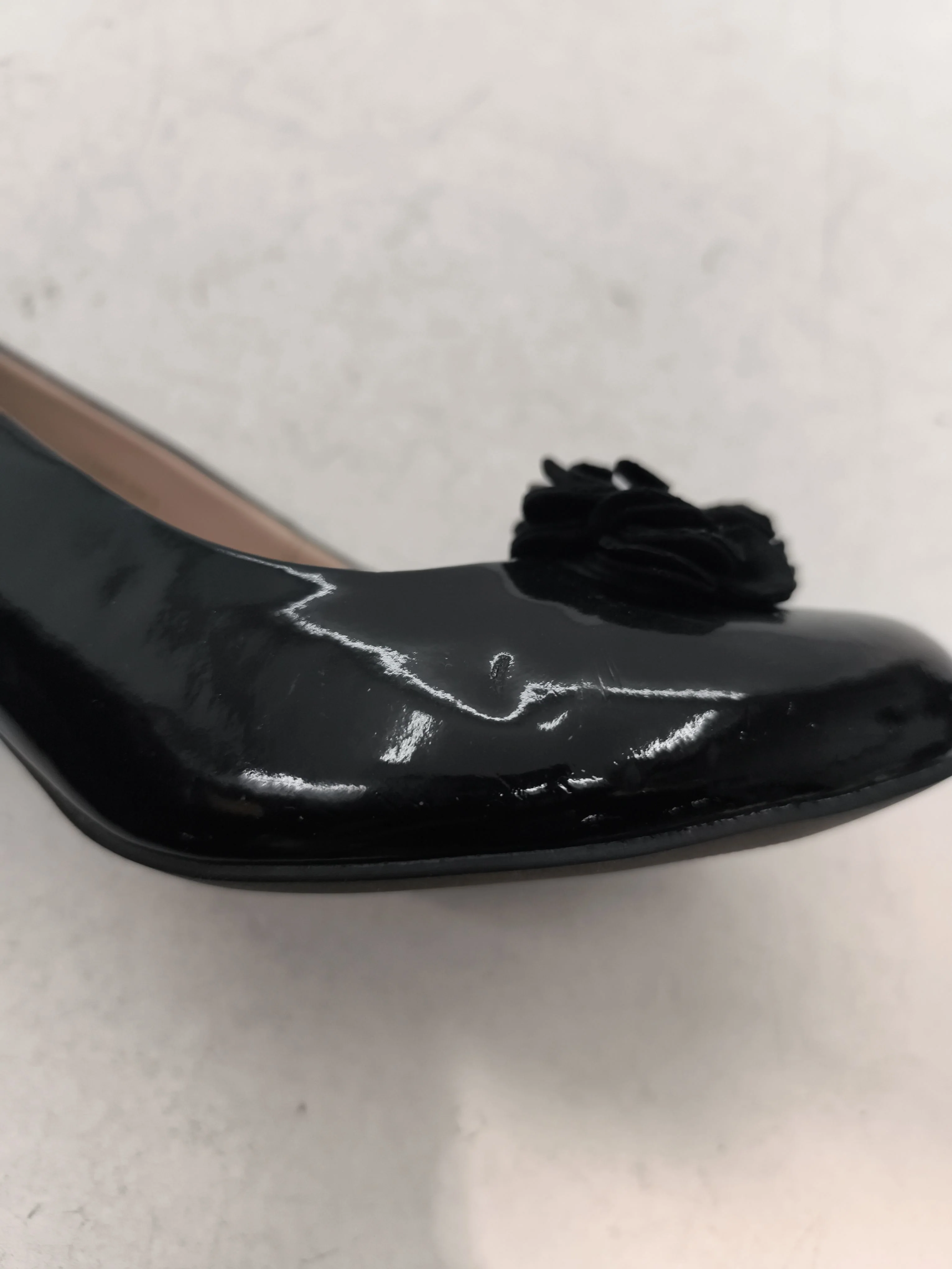 Lotus Women's Heels UK 9 Black 100% Leather Court - Image 8