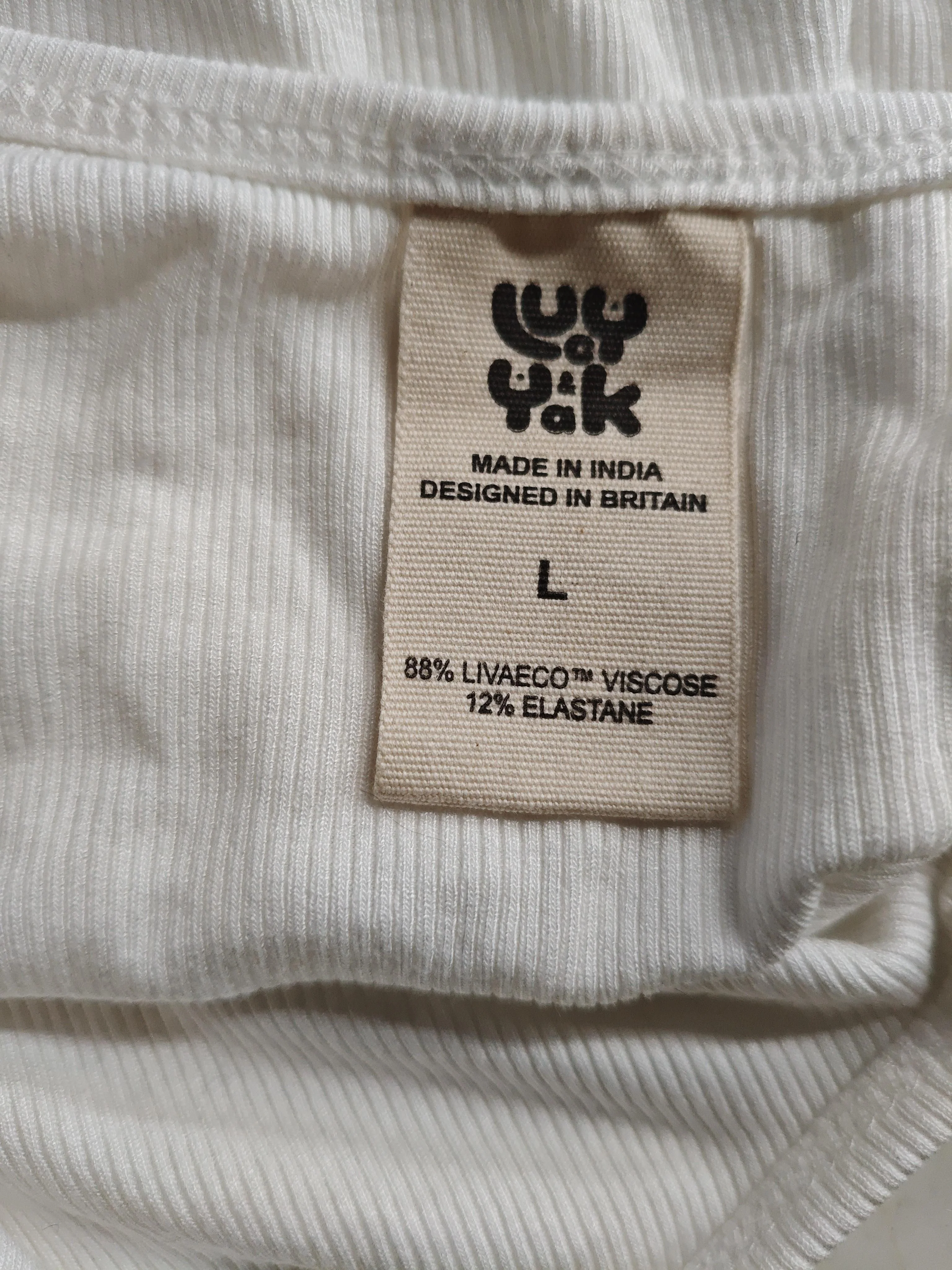 Lucy & Yak Women's T-Shirt L White Viscose with Elastane Basic - Image 5