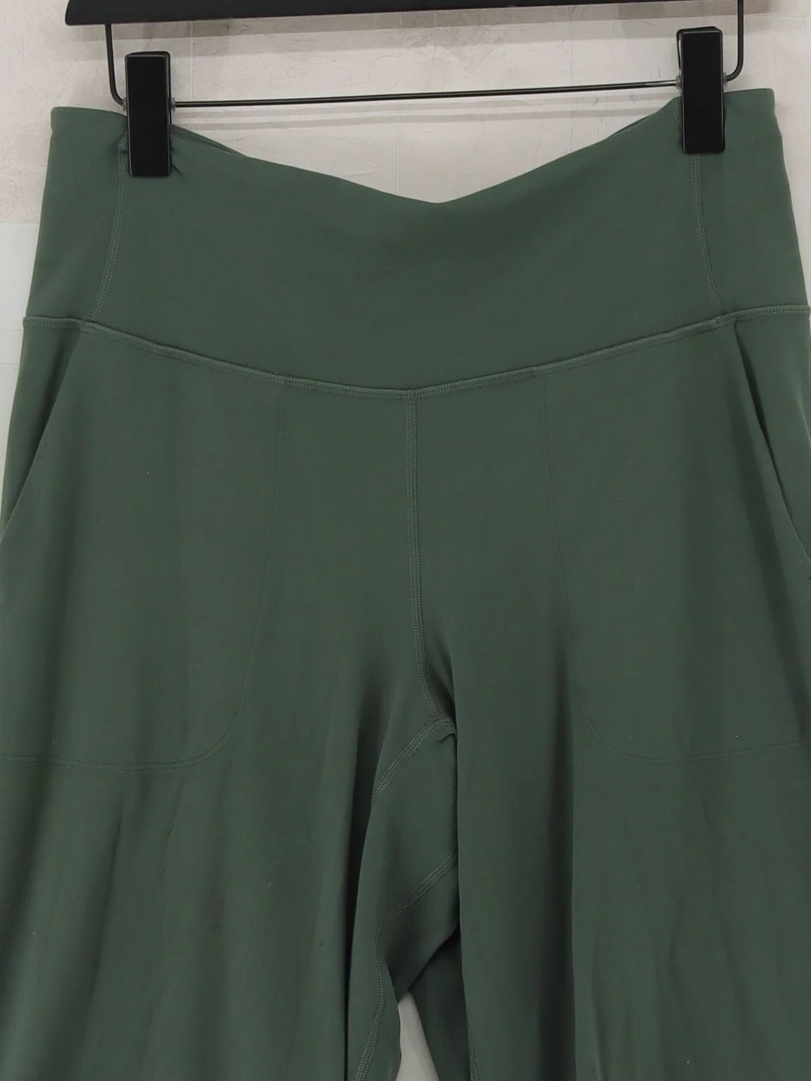 Lululemon Leggings trousers green - Image 3