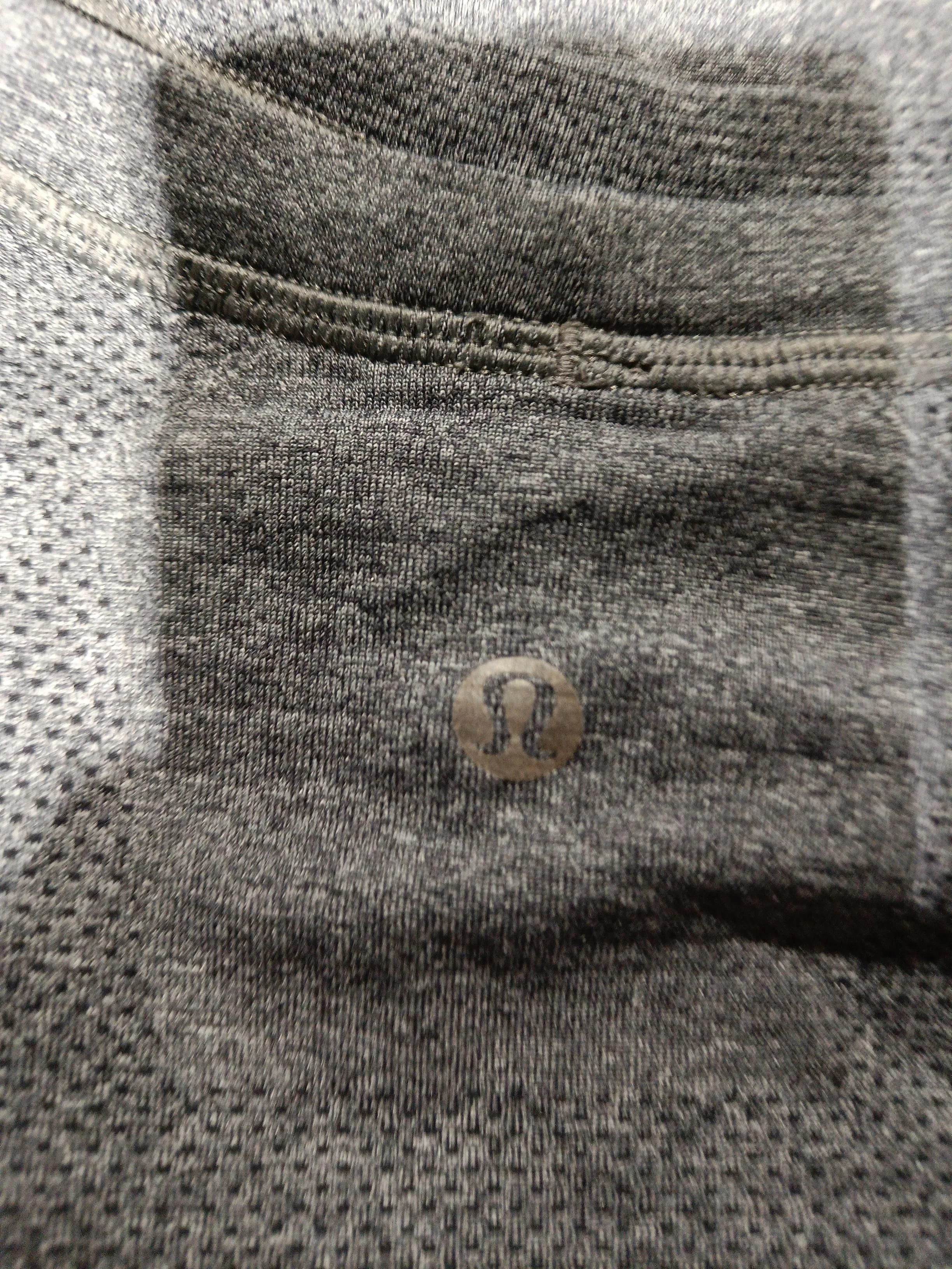 Lululemon Men's Loungewear XL Grey Nylon with Elastane Crew Neck Basic - Image 5