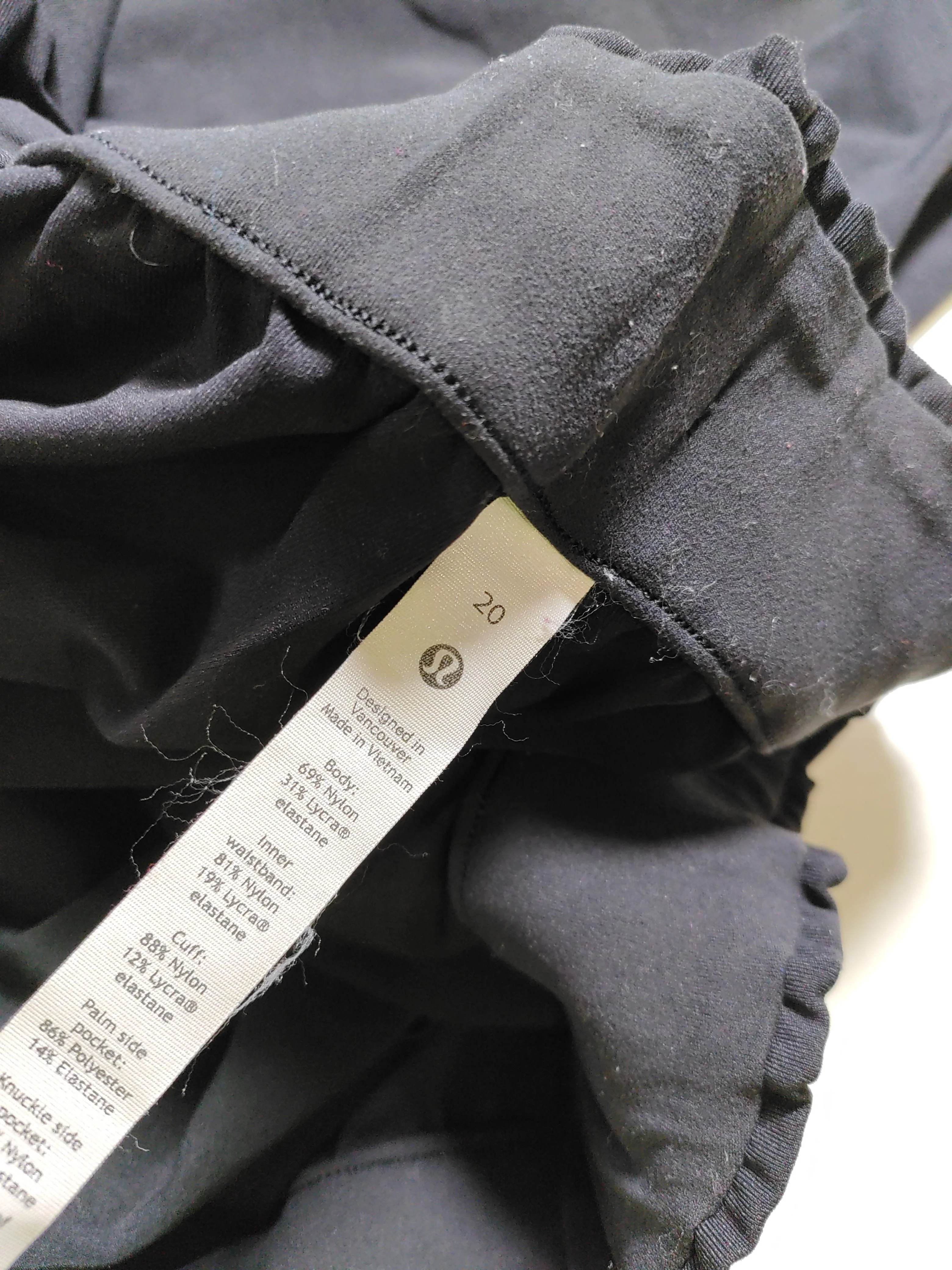 Lululemon Men's Sports Bottoms XXL Black Nylon with Elastane Sweatpants - Image 5