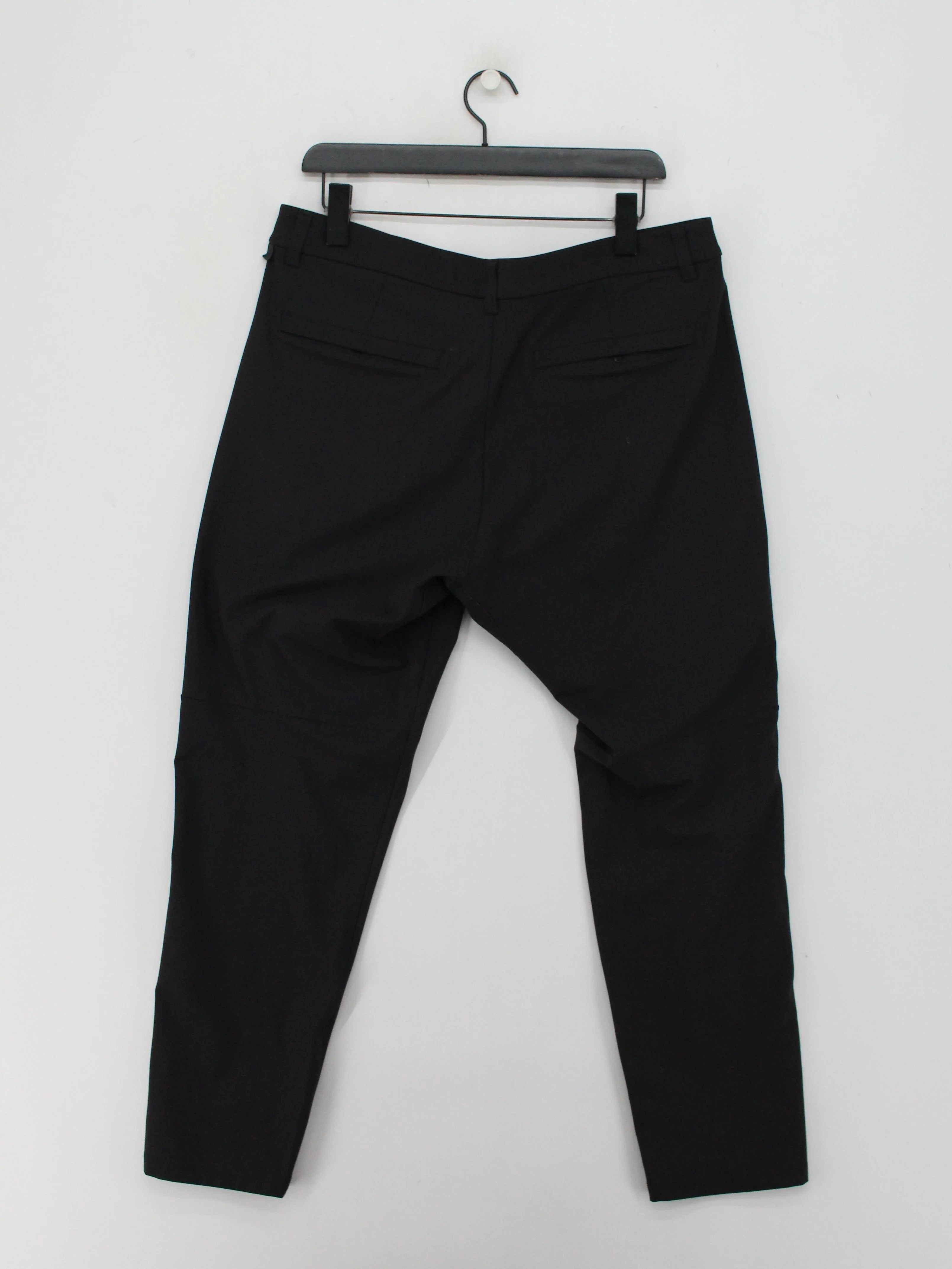 Lululemon Men's Trousers M Black 100% Other Tapered Chino - Image 2