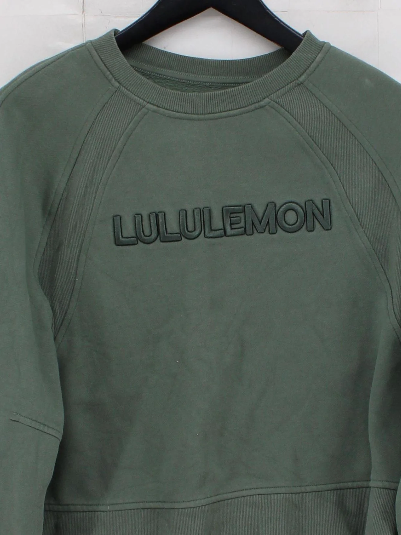 Lululemon Women's Hoodie M Green Graphic 100% Cotton Pullover - Image 3