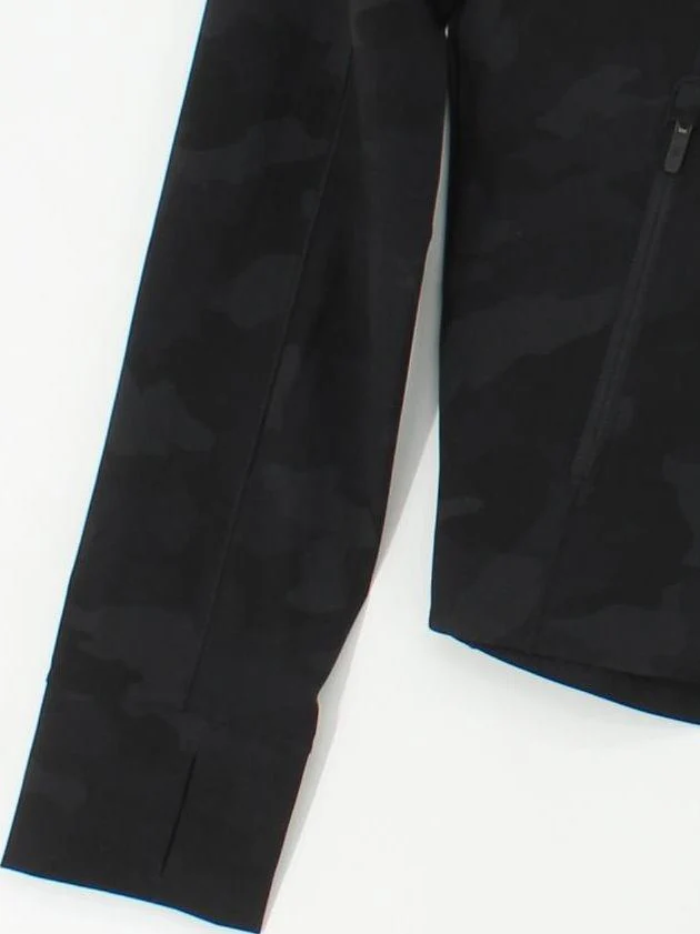 Lululemon Women's Hoodie S Black Camo Polyester with Elastane Pullover - Image 4