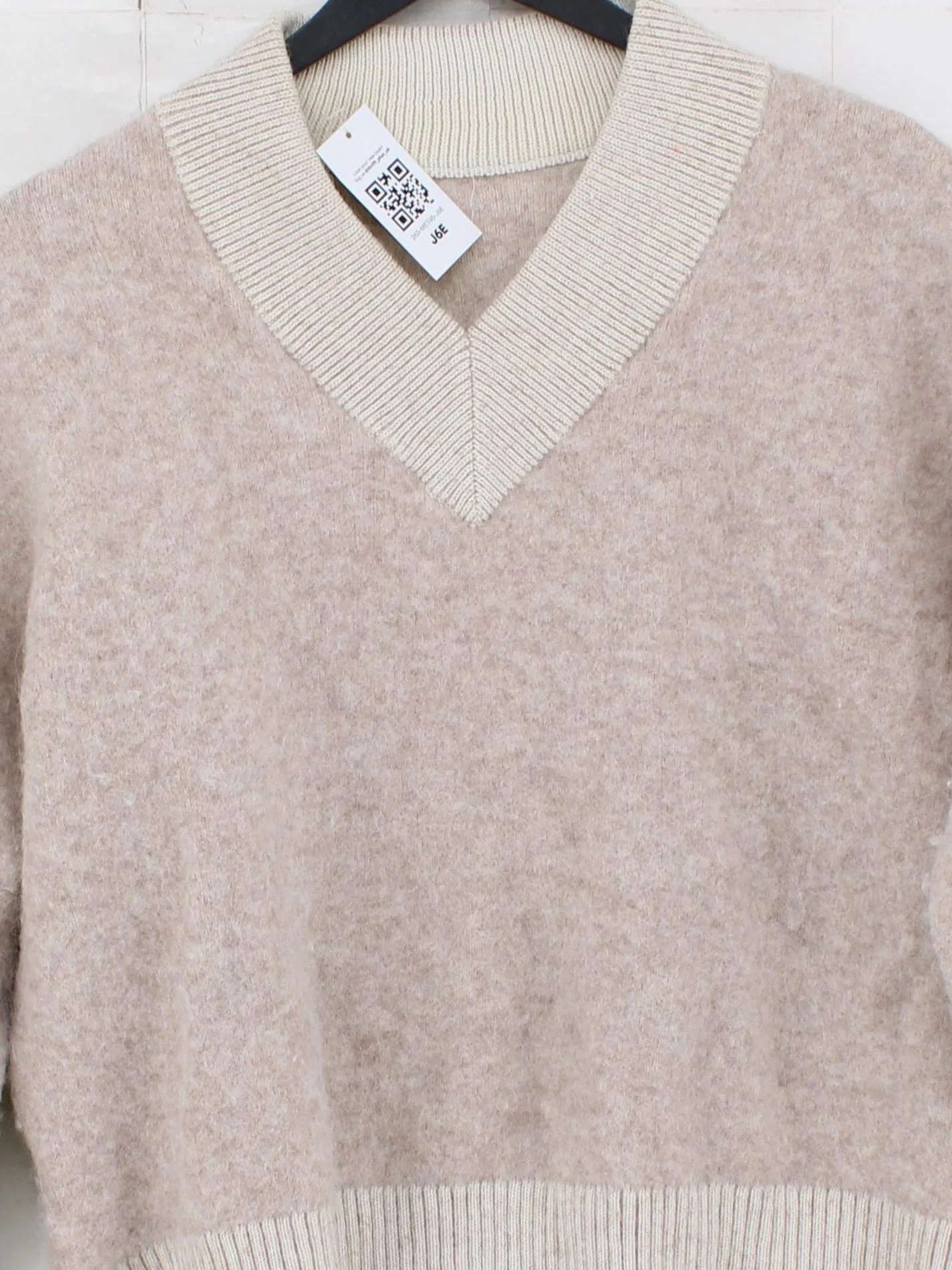 Lululemon Women's Jumper S Cream Wool with Polyamide, Elastane, Angora Pullover - Image 3