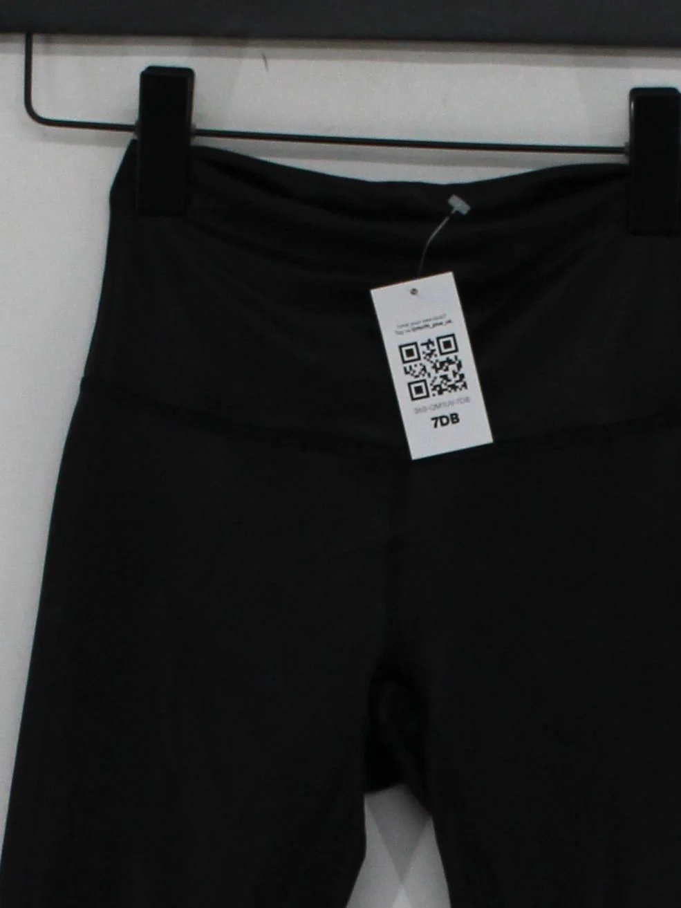 Lululemon Women's Leggings S Black Nylon with Elastane Full length - Image 3