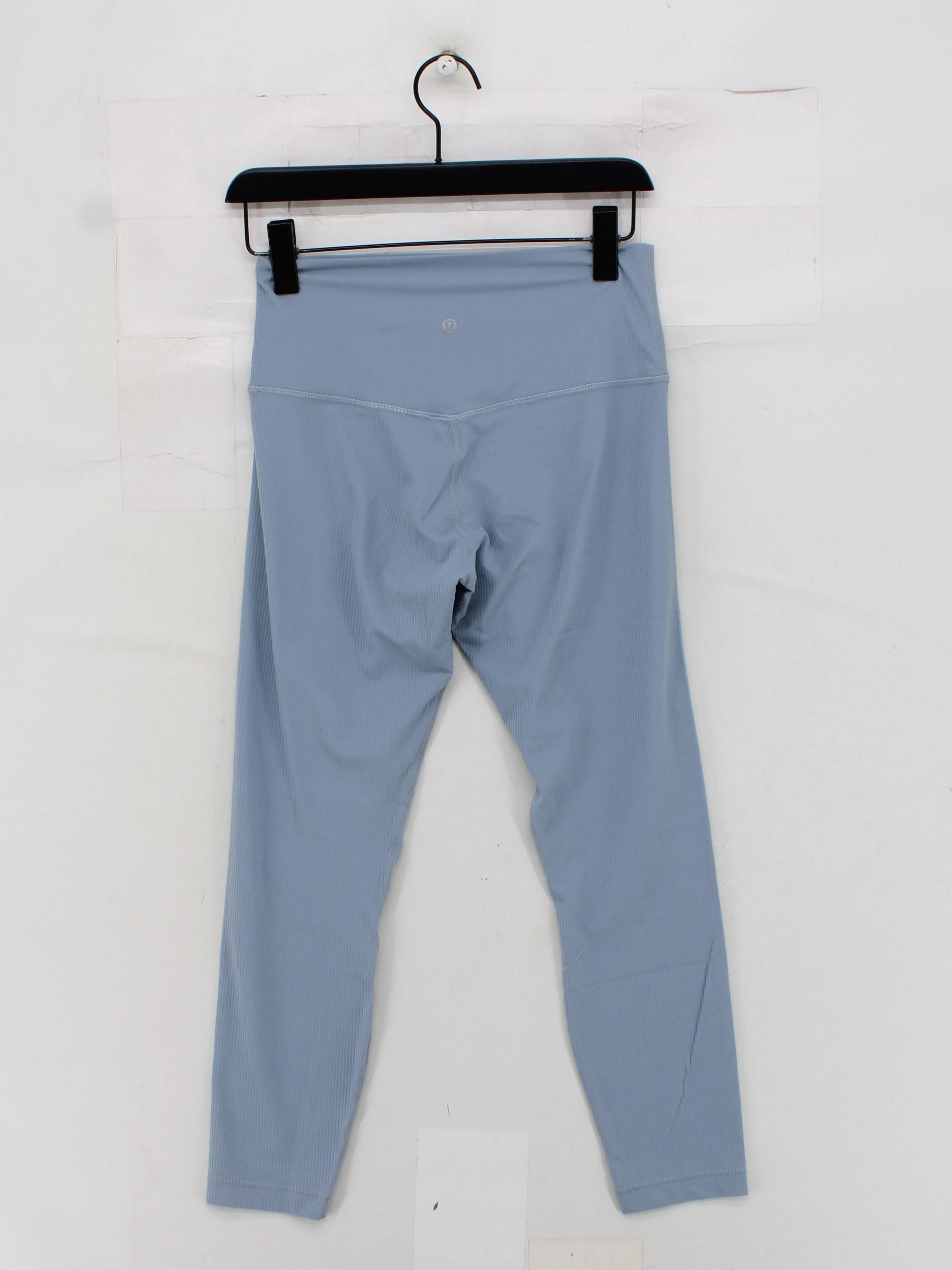 Lululemon Women's Leggings UK 12 Blue Nylon with Elastane, Polyester Cropped - Image 2
