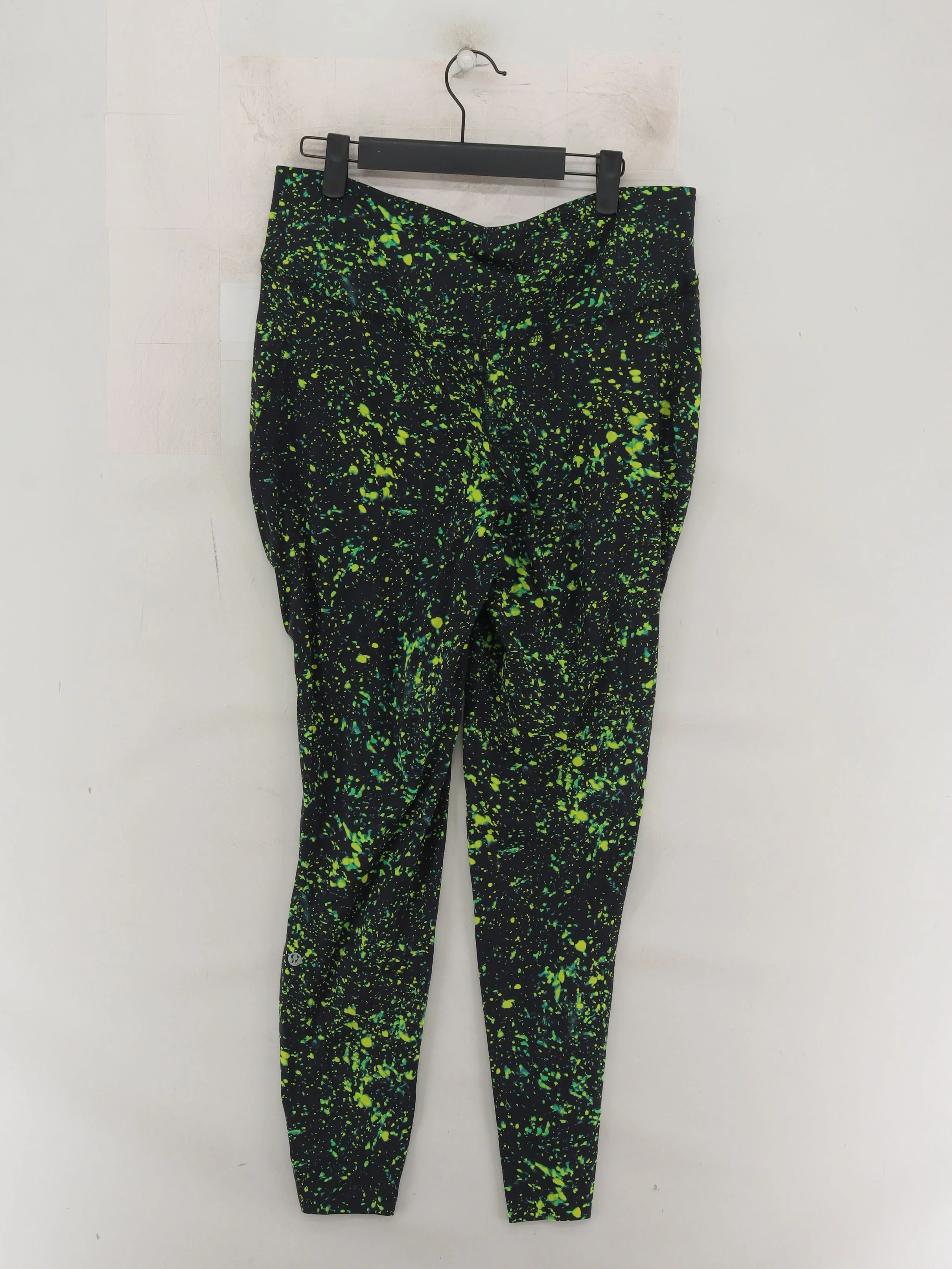 Lululemon Women's Leggings UK 20 Black Graphic Nylon with Elastane Full length - Image 2