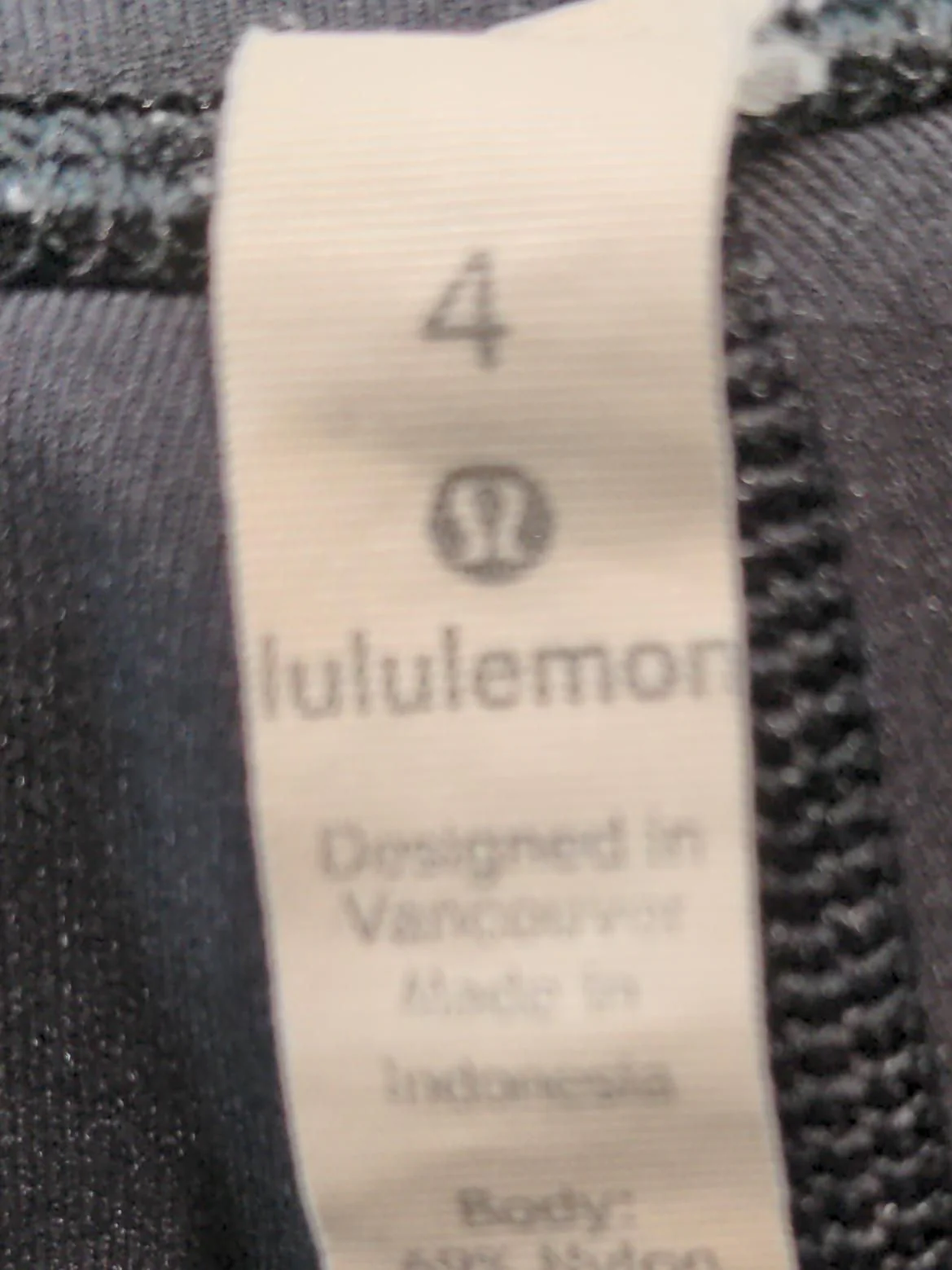 Lululemon Women's Leggings UK 8 Black Nylon with Elastane Capri - Image 7