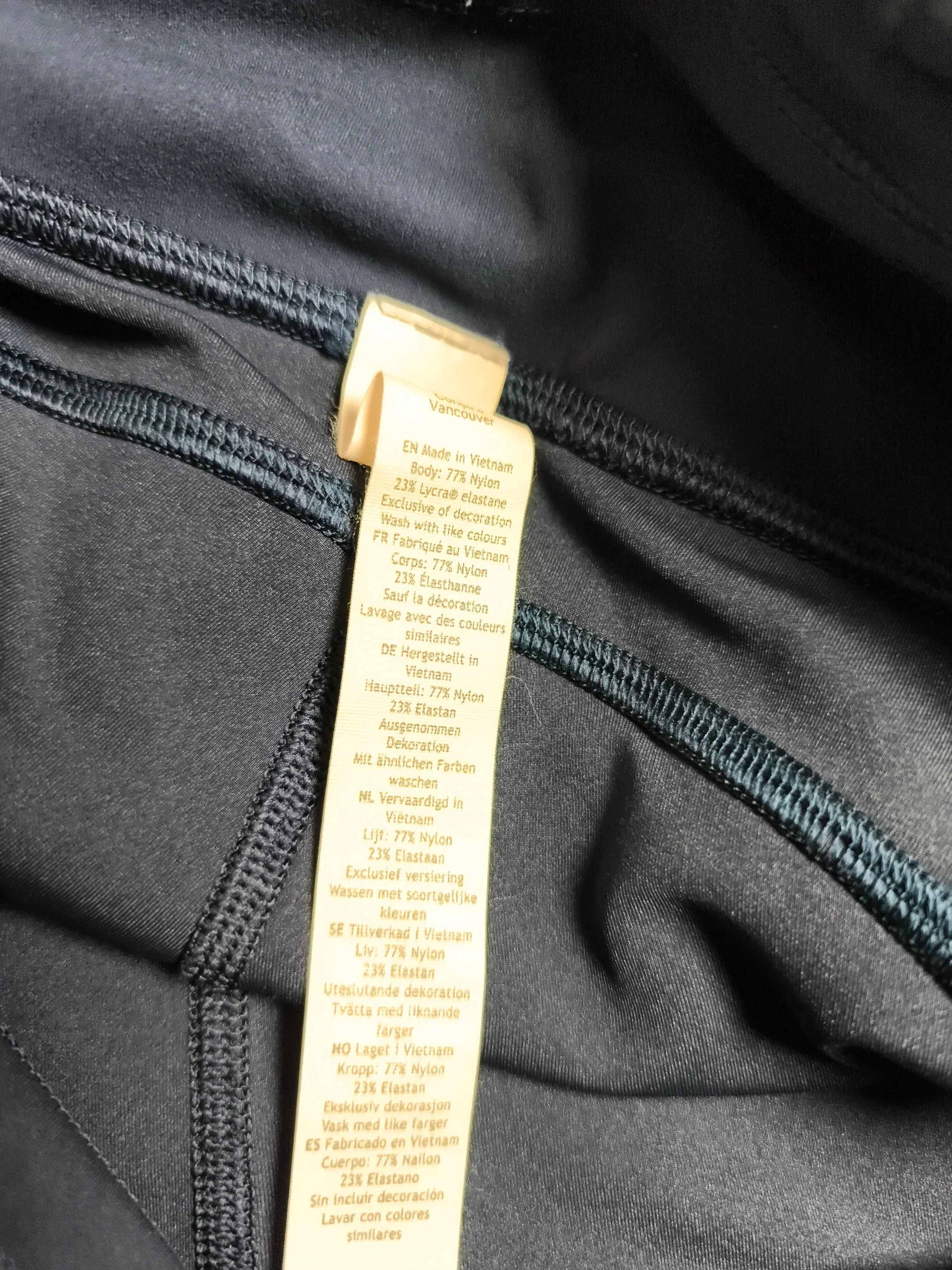 Lululemon Women's Leggings UK 8 Blue Nylon with Elastane Capri - Image 6
