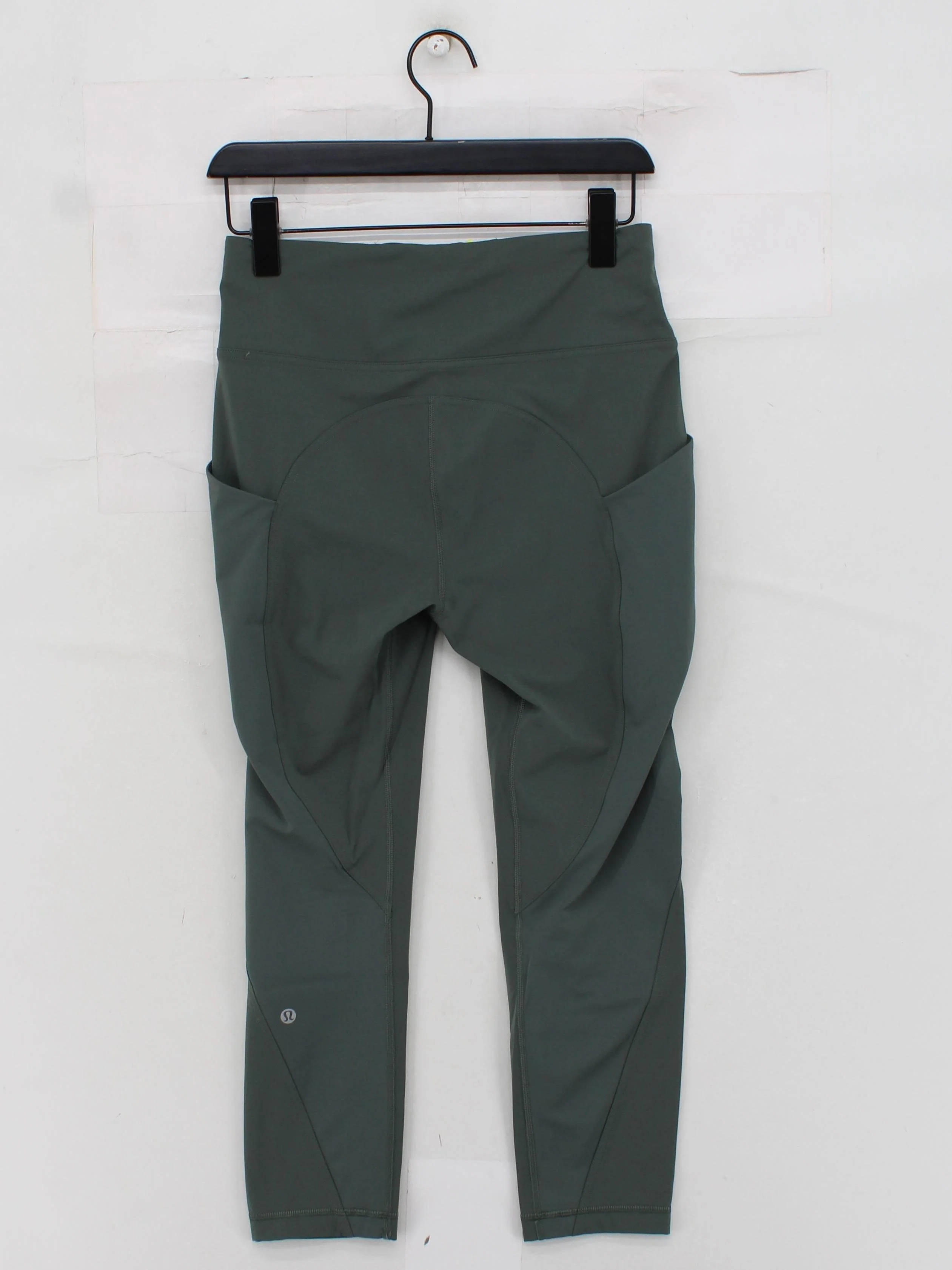 Lululemon Women's Leggings UK 8 Green Nylon with Elastane Capri - Image 2