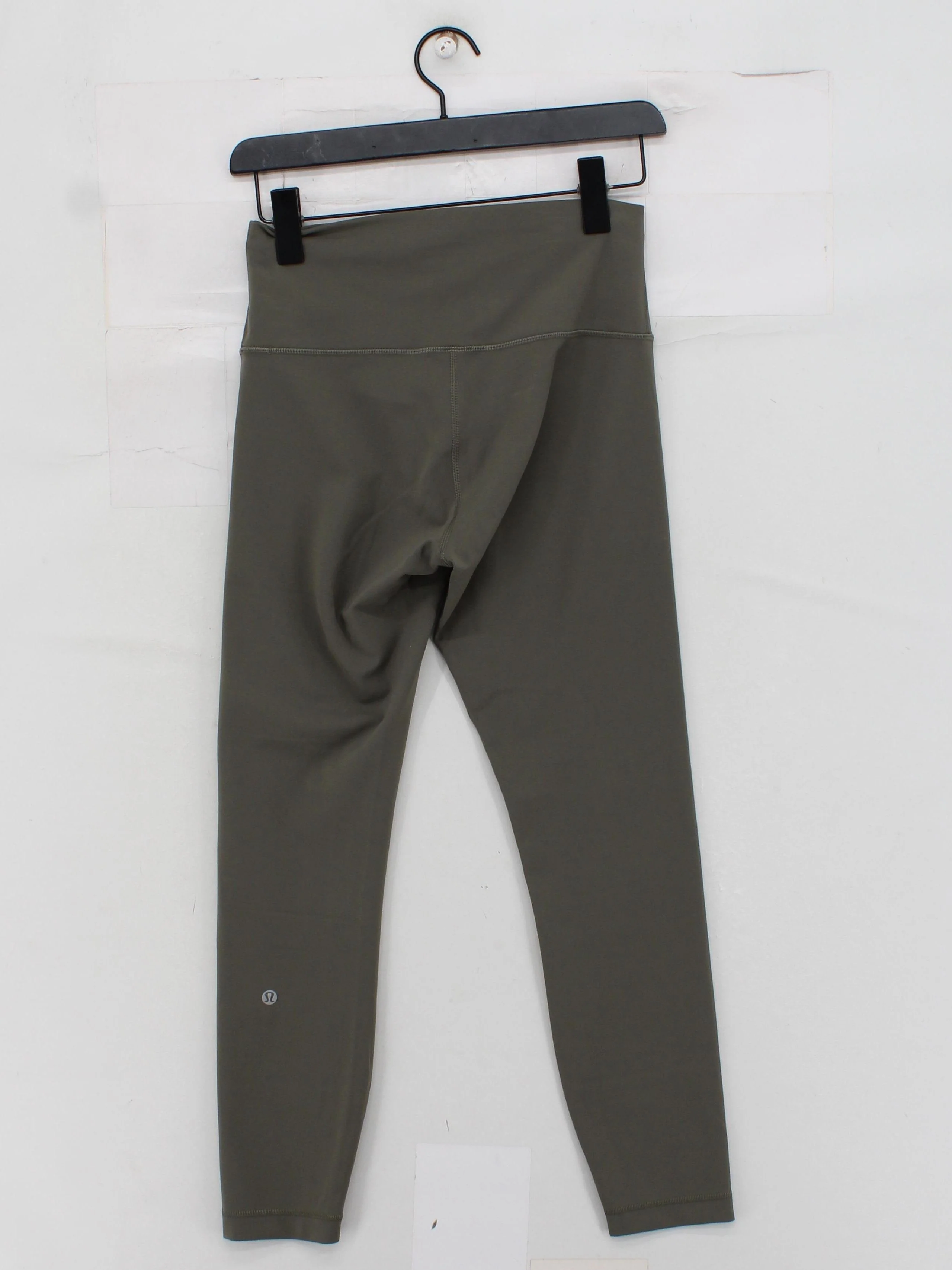 Lululemon Women's Leggings UK 8 Green Nylon with Polyester, Elastane Capri - Image 2