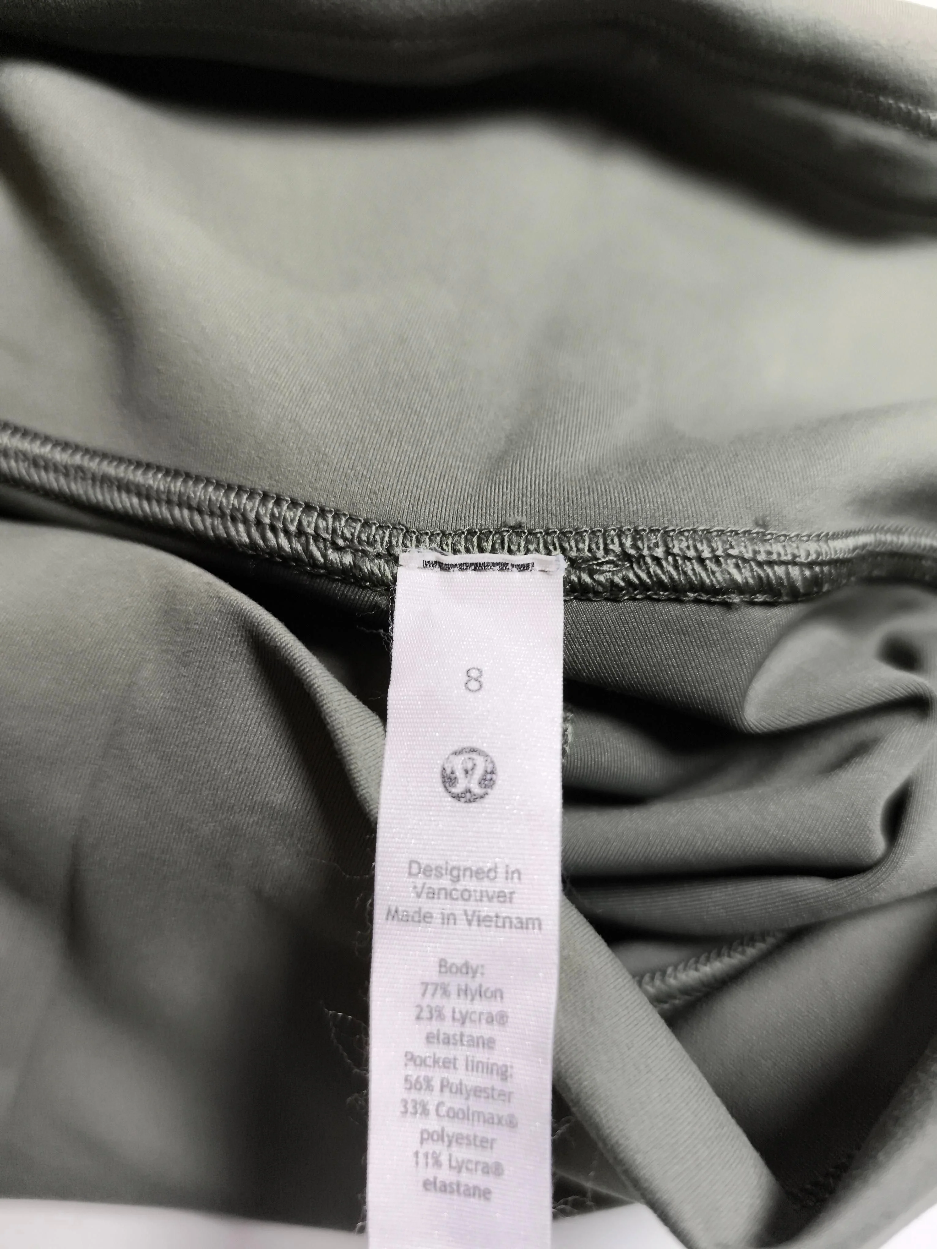Lululemon Women's Leggings UK 8 Green Nylon with Polyester, Elastane Capri - Image 5