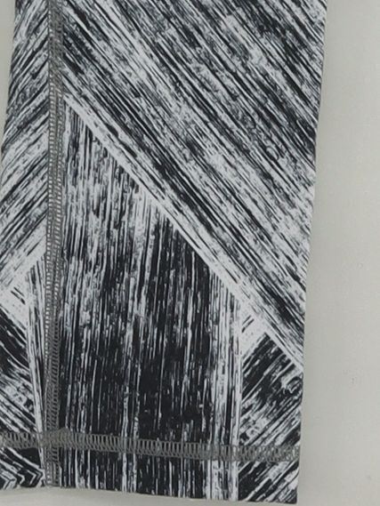Lululemon Women's Leggings UK 8 Multi Graphic Polyester with Spandex Capri - Image 4