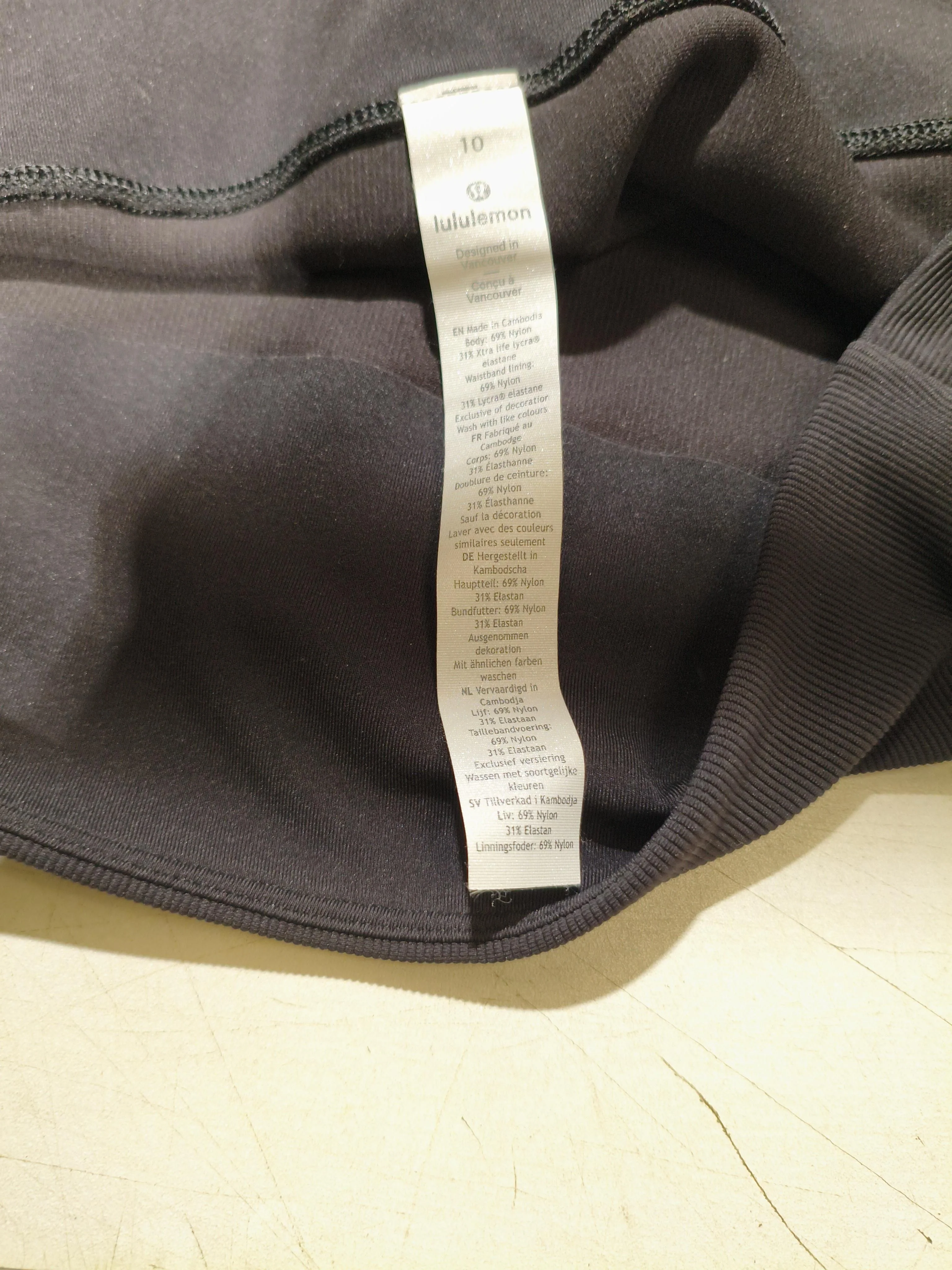 Lululemon Women's Midi Skirt UK 14 Black Nylon with Elastane Straight & Pencil - Image 6