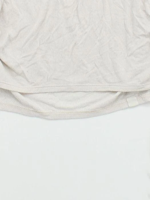 Lululemon Women's T-Shirt UK 6 Cream Lyocell Modal with Elastane Basic - Image 4
