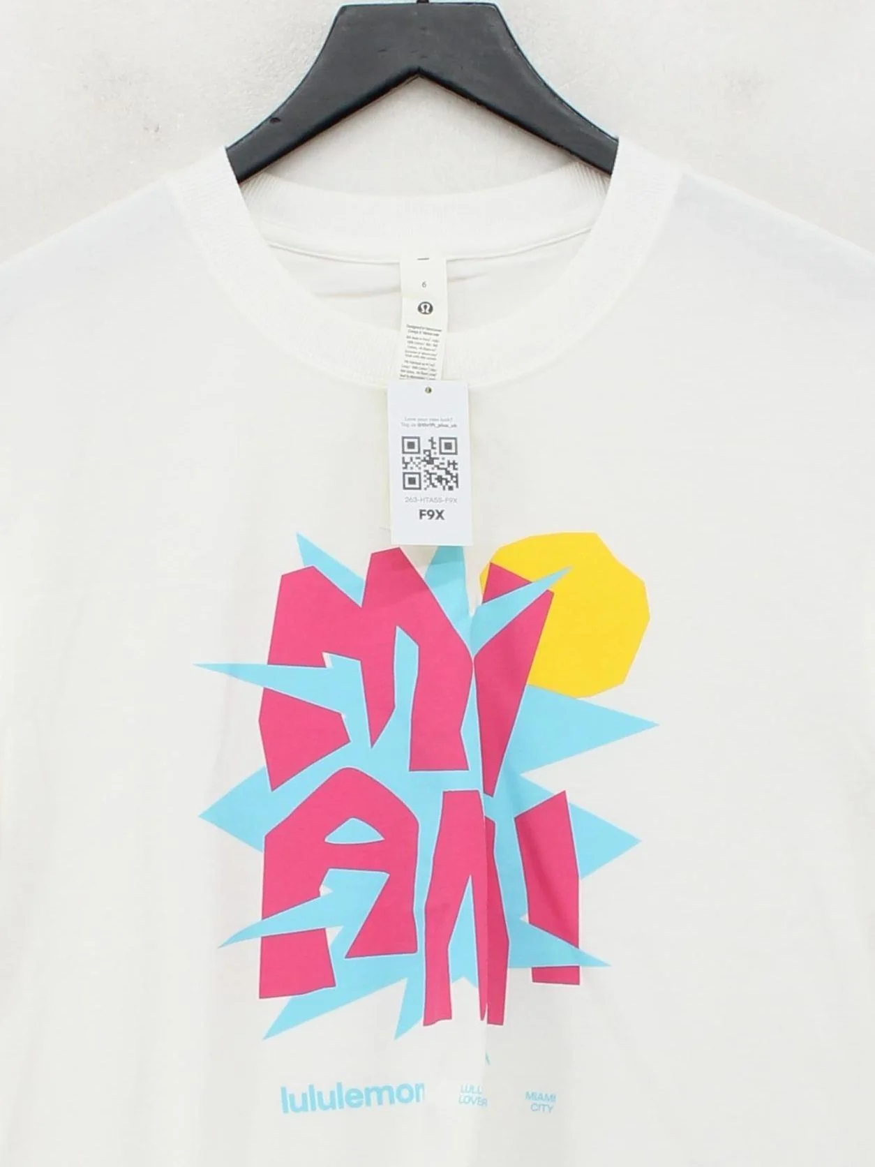 Lululemon Women's T-Shirt UK 6 White Cotton with Elastane Basic New with tags - Image 3