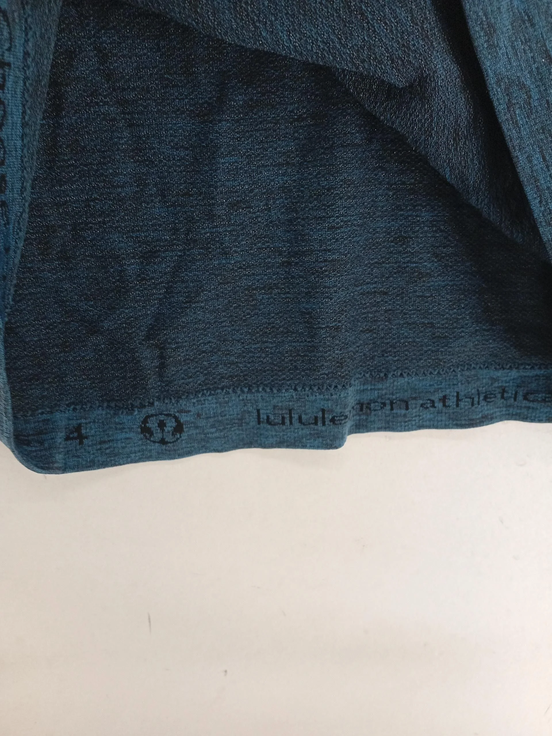 Lululemon Women's T-Shirt UK 8 Blue Nylon with Elastane Sleeveless Basic - Image 6