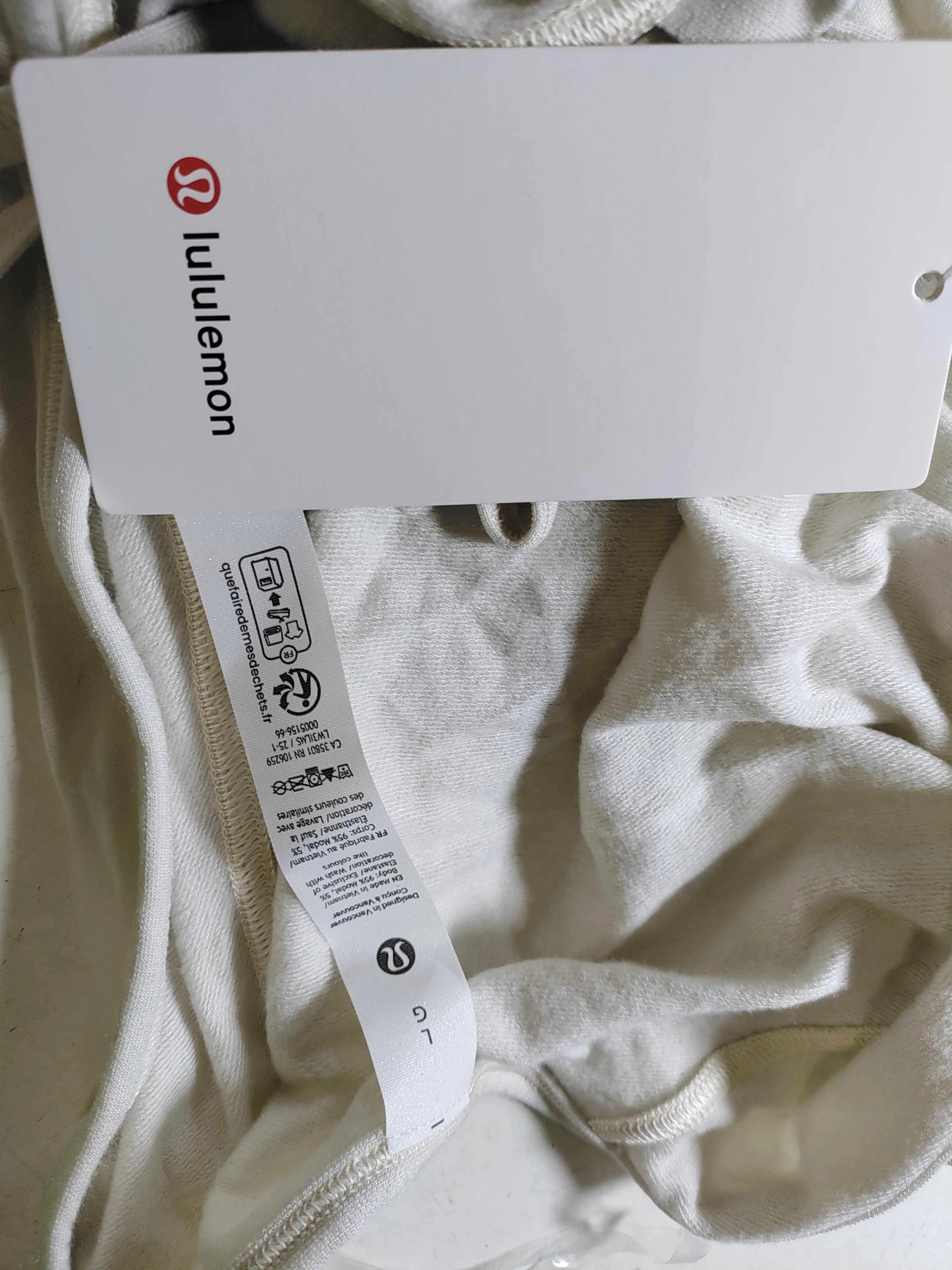 Lululemon Women's Top L Cream Lyocell Modal with Elastane Cropped New with tags - Image 5