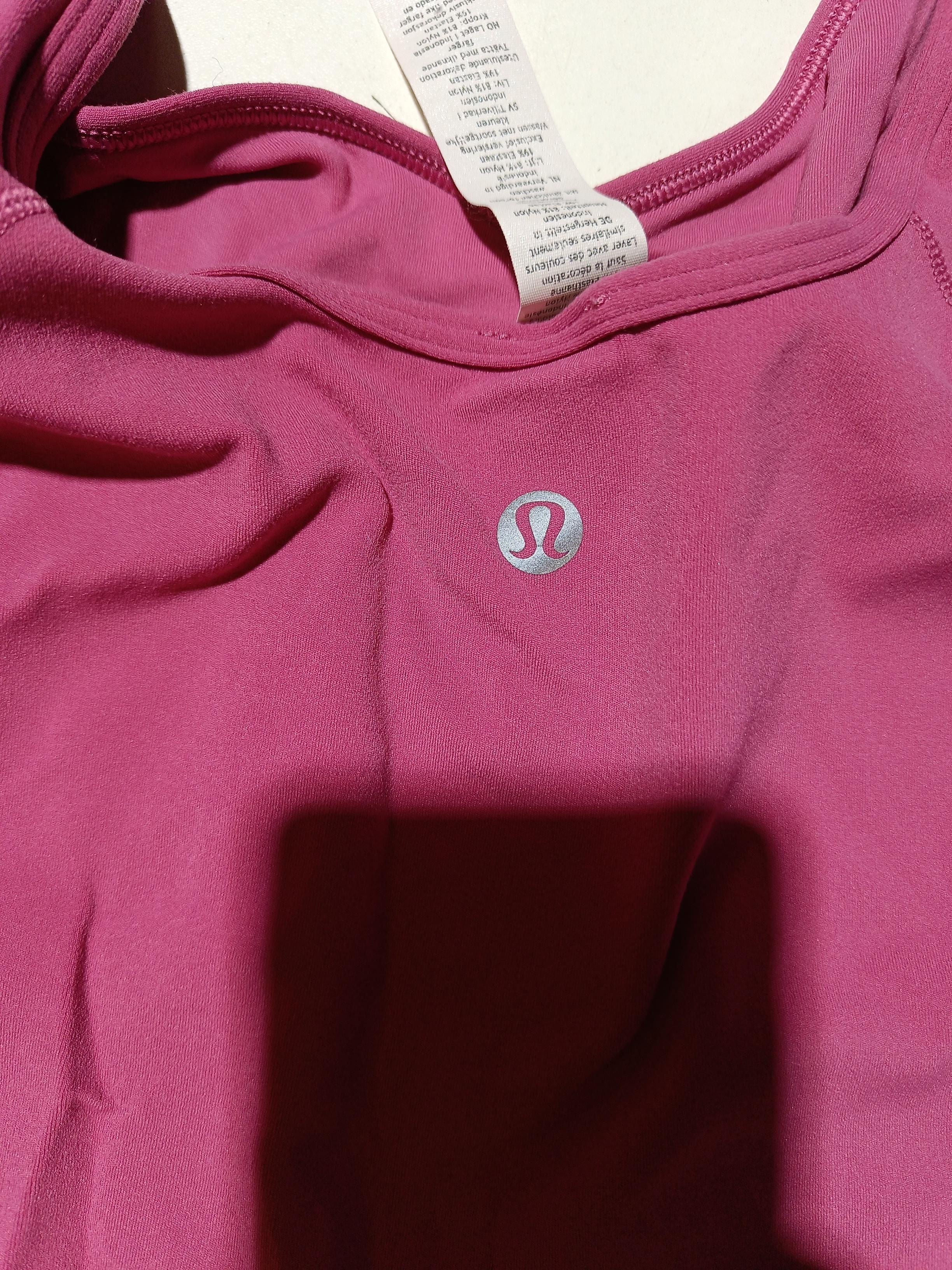 Lululemon Women's Top UK 14 Pink Nylon with Spandex Short Sleeve V-Neck Cropped - Image 5