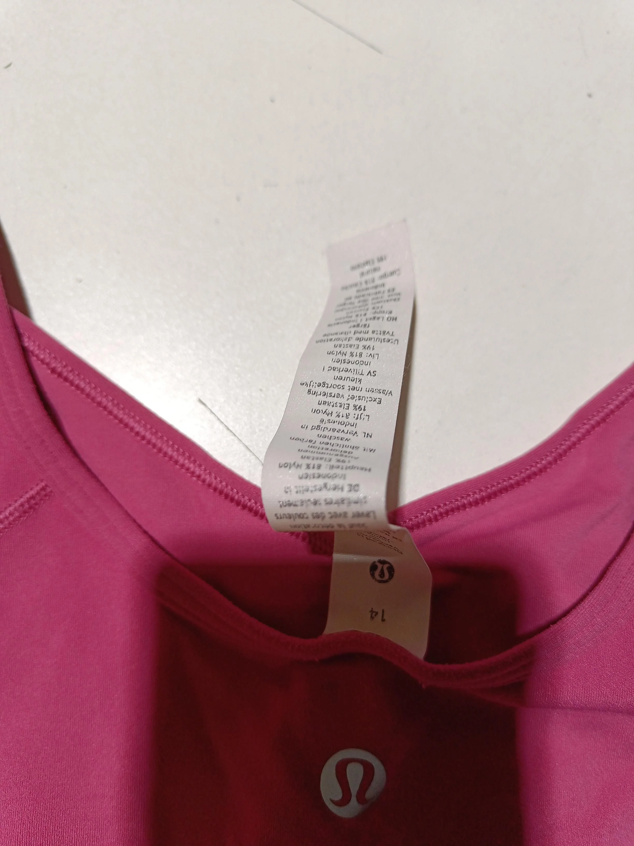 Lululemon Women's Top UK 14 Pink Nylon with Spandex Short Sleeve V-Neck Cropped - Image 6