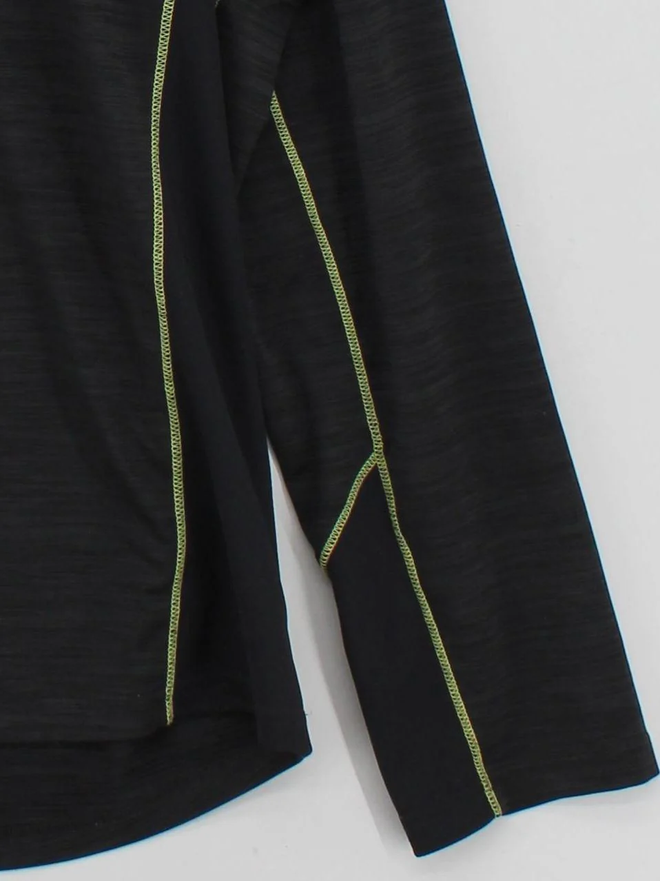 Lyle & Scott Men's T-Shirt L Grey Polyester with Elastane Round Neck Basic - Image 4