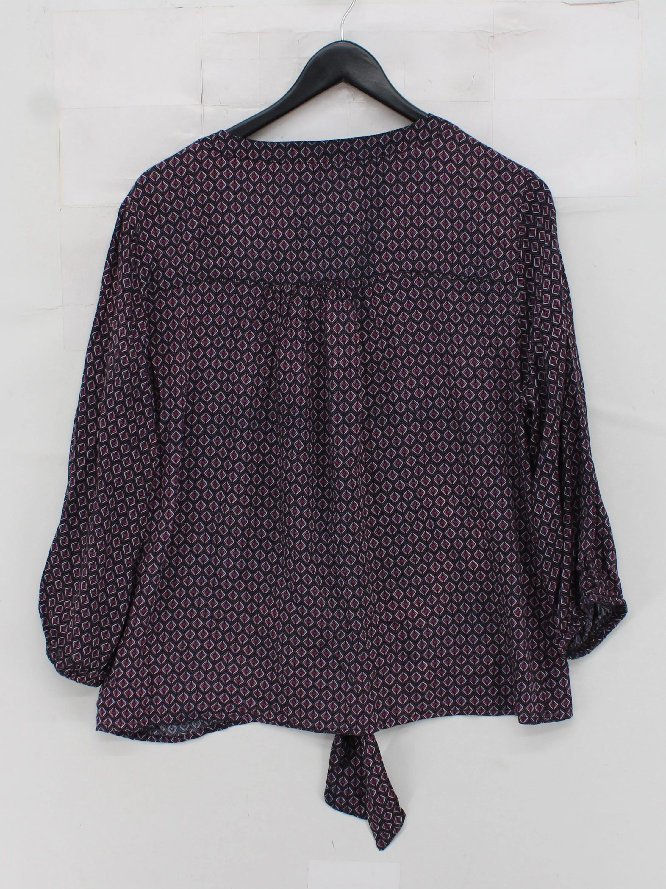 Maine Women's Top UK 16 Multi Geometric 100% Viscose 3/4 Sleeve V-Neck Basic - Image 2
