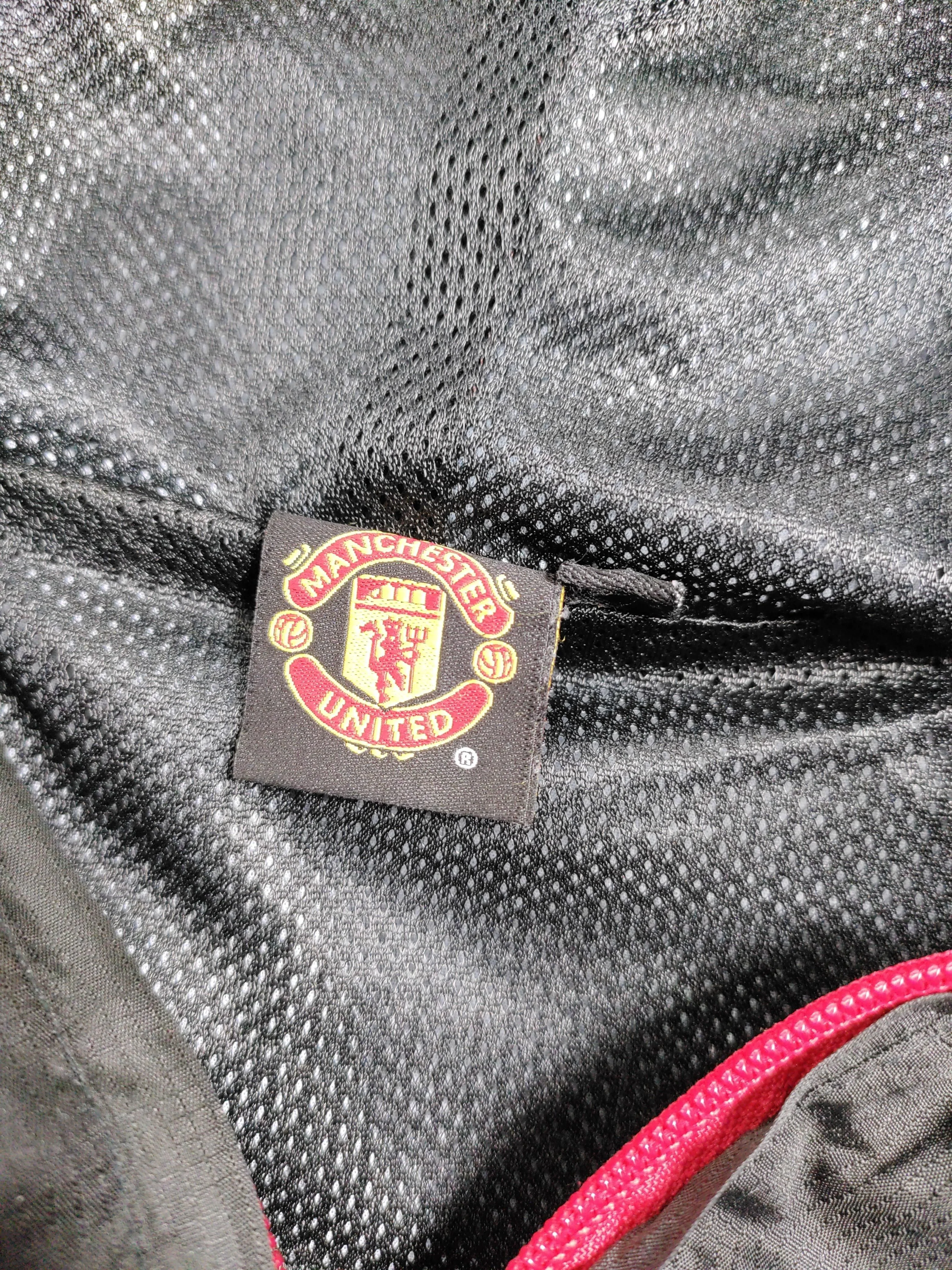 Manchester United Windbreaker jacket black - Image 5