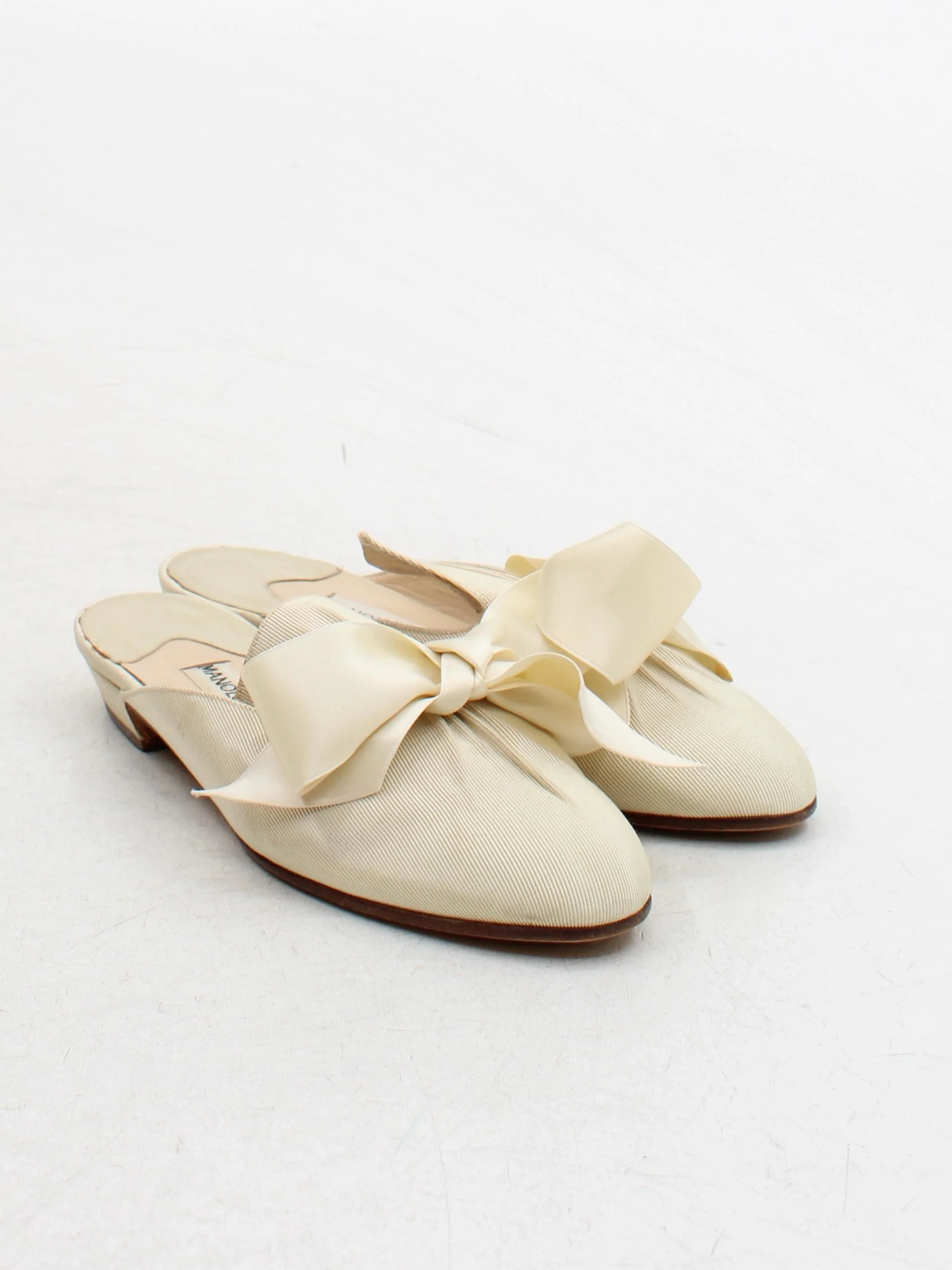 Manolo Blahnik Women's Flat Shoes UK 4 Cream Other with Leather Slider - Image 4