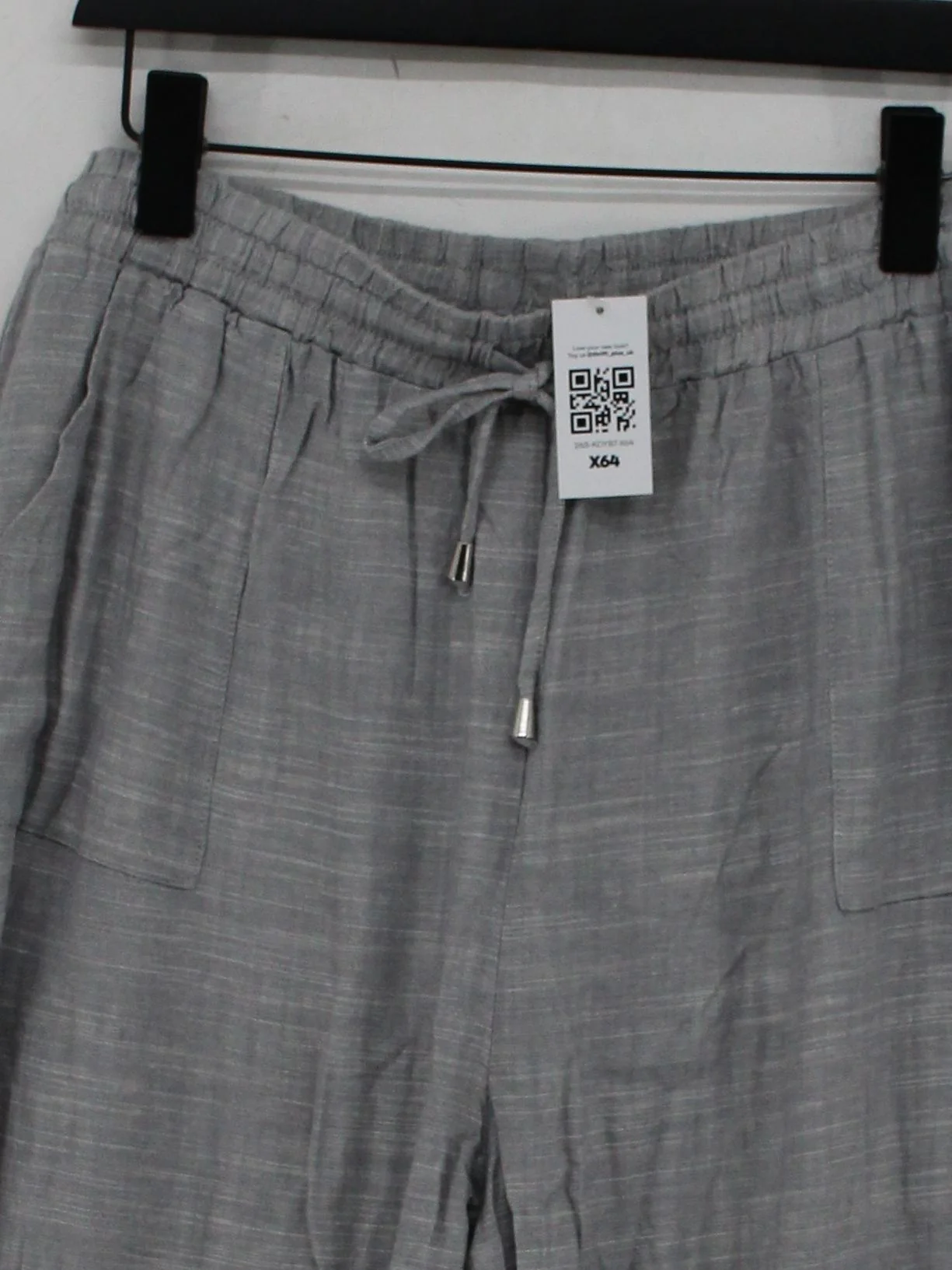 Mantaray Women's Trousers UK 18 Grey Viscose with Linen, Cotton Tapered Capri - Image 3