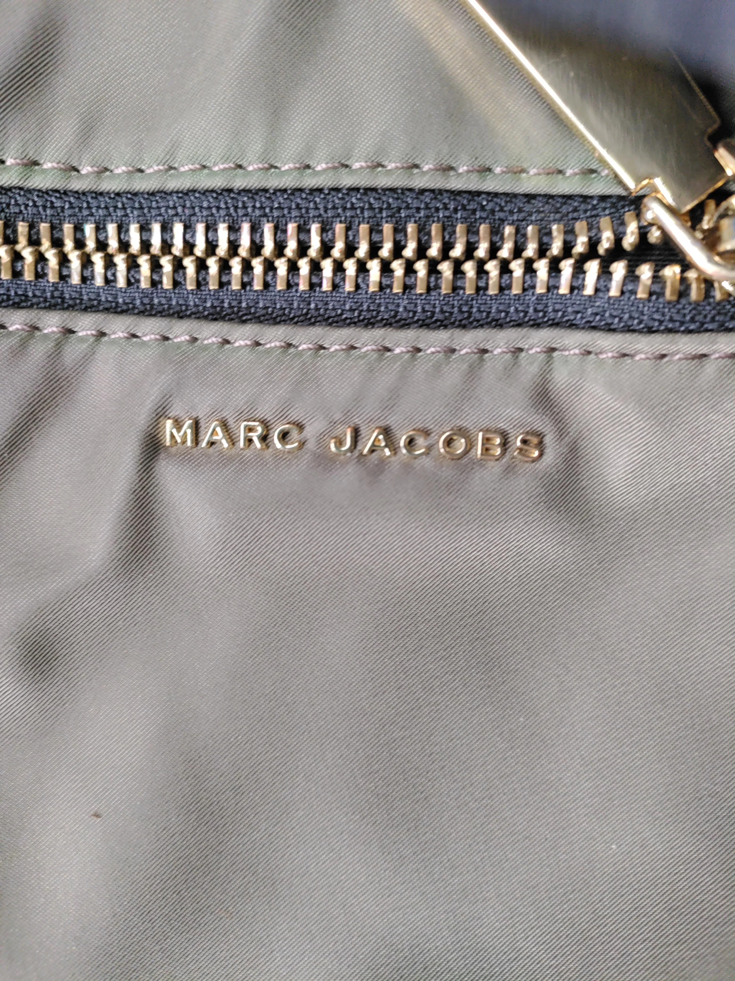 Marc Jacobs Women's Bag Green 100% Nylon Crossbody - Image 8