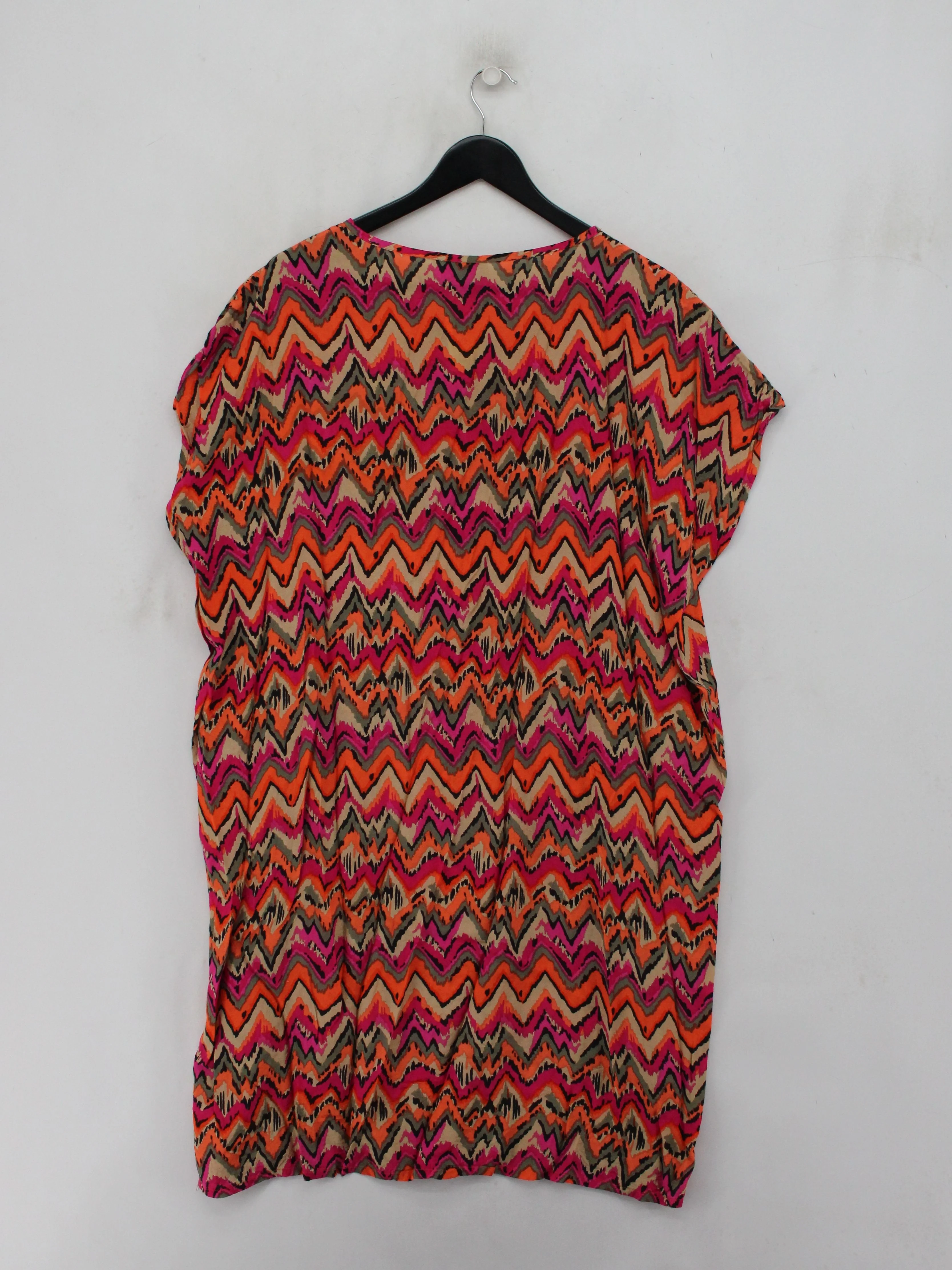 Masai Women's Top L Multi Geometric 100% Viscose Short Sleeve Round Neck Tunic - Image 2