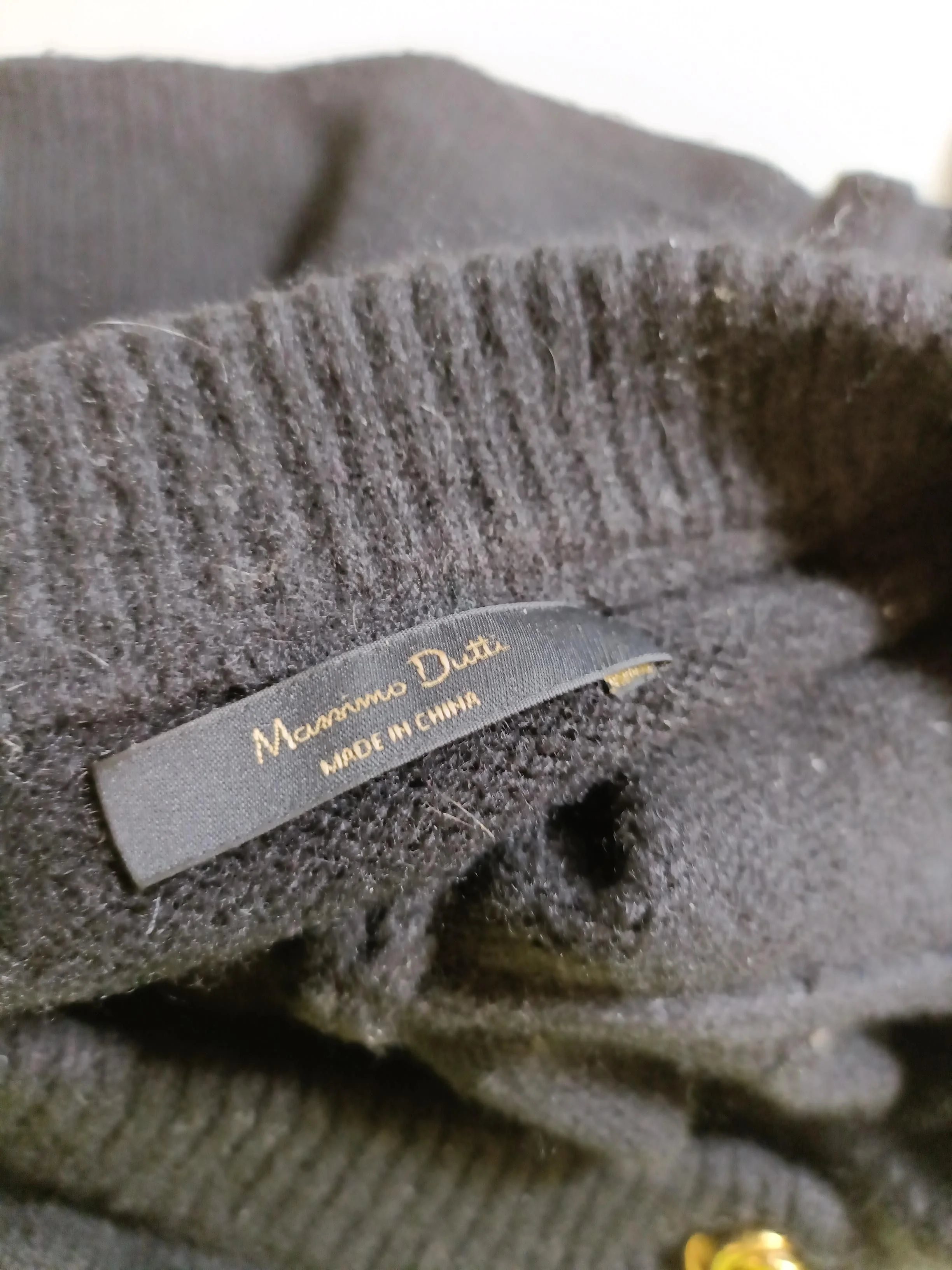 Massimo Dutti Women's Cardigan S Black Wool with Cashmere Round Neck Cardigan - Image 6
