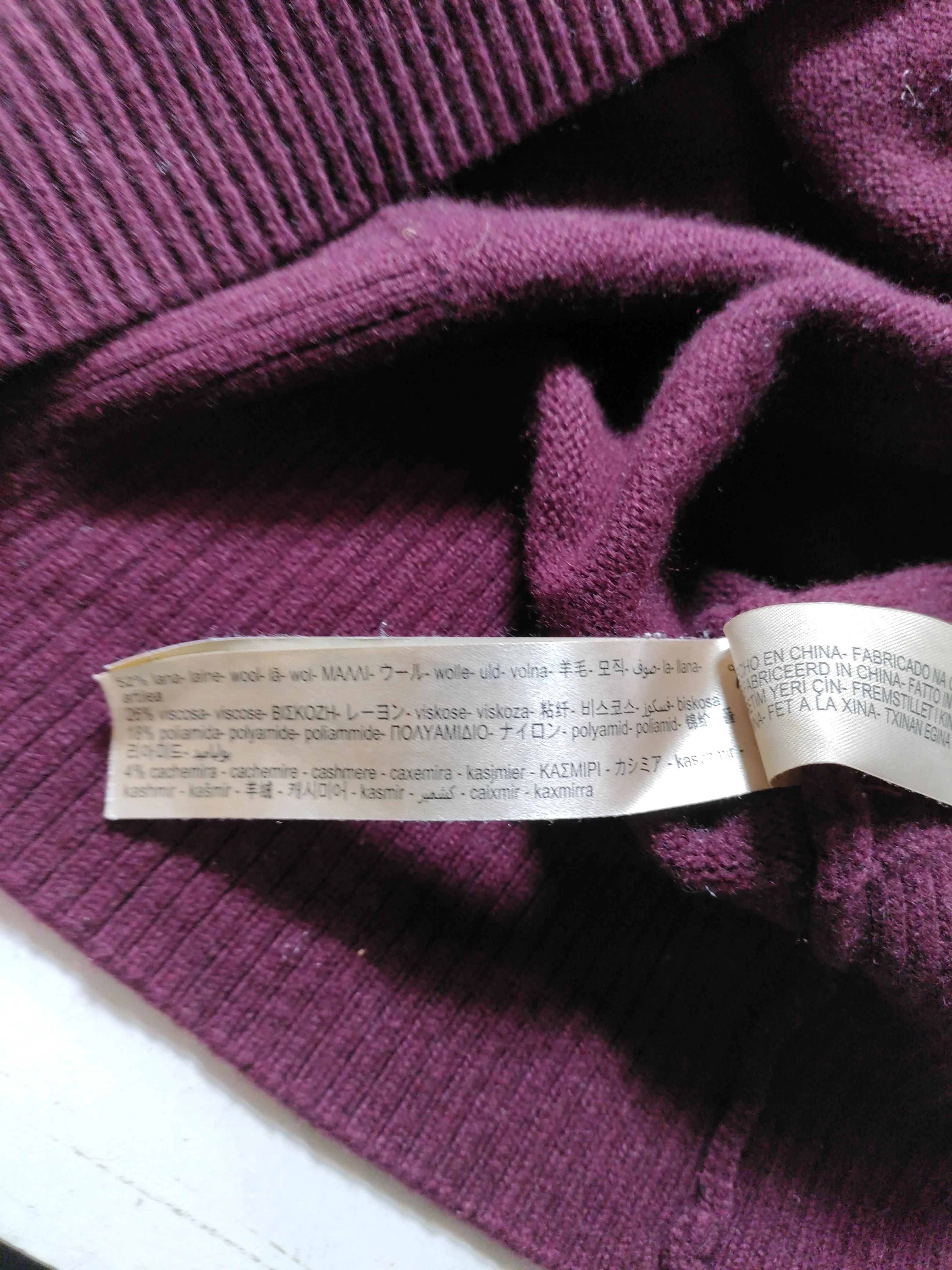 Massimo Dutti Women's Cardigan S Red Wool - Image 6
