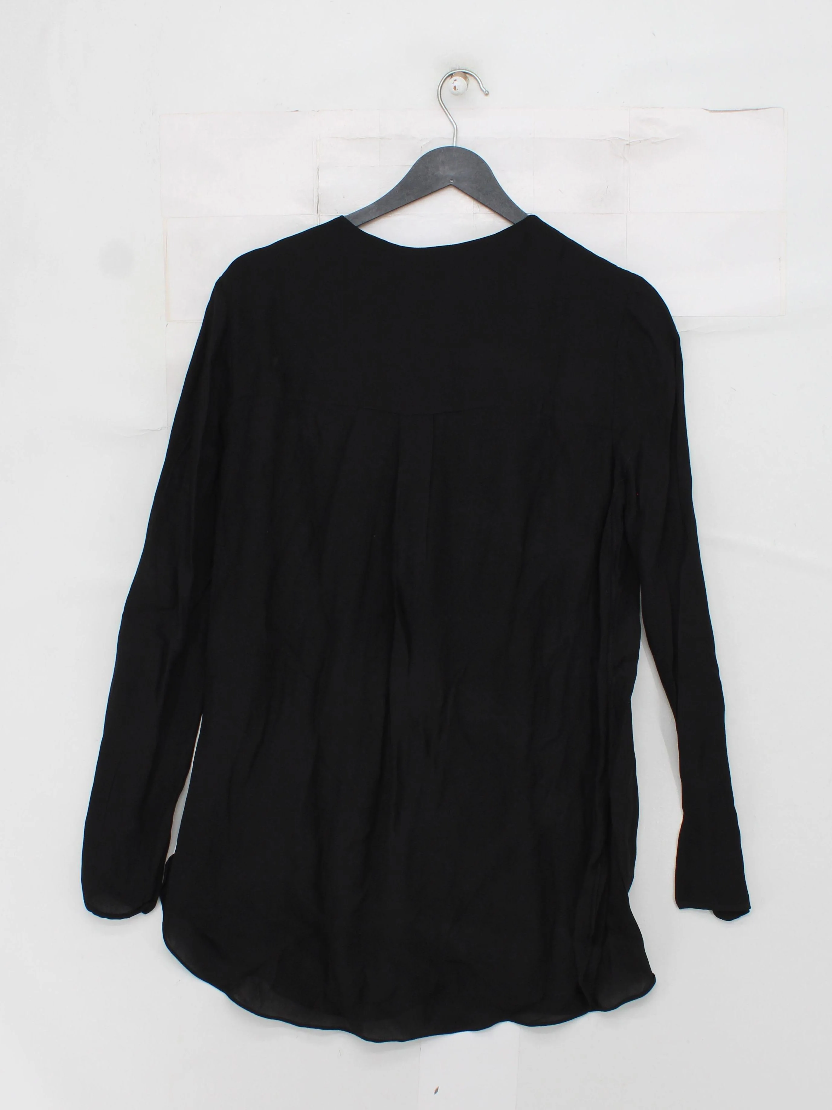 Massimo Dutti Women's Top S Black 100% Viscose Long Sleeve Round Neck Basic - Image 2